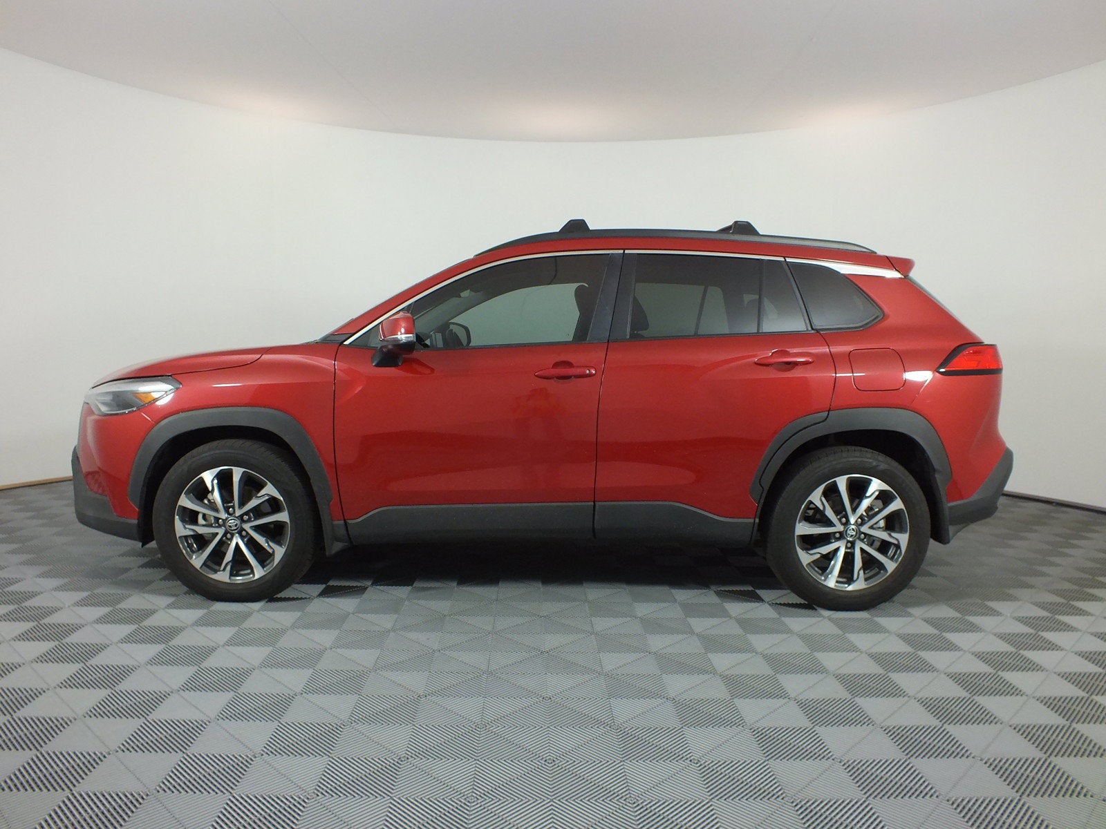 2023 Toyota Corolla Cross XLE *1-OWNER*