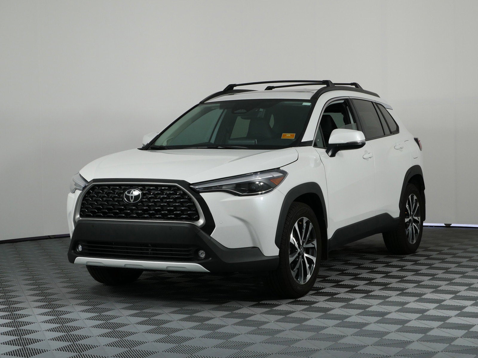 2024 Toyota Corolla Cross XLE AWD *1-OWNER*