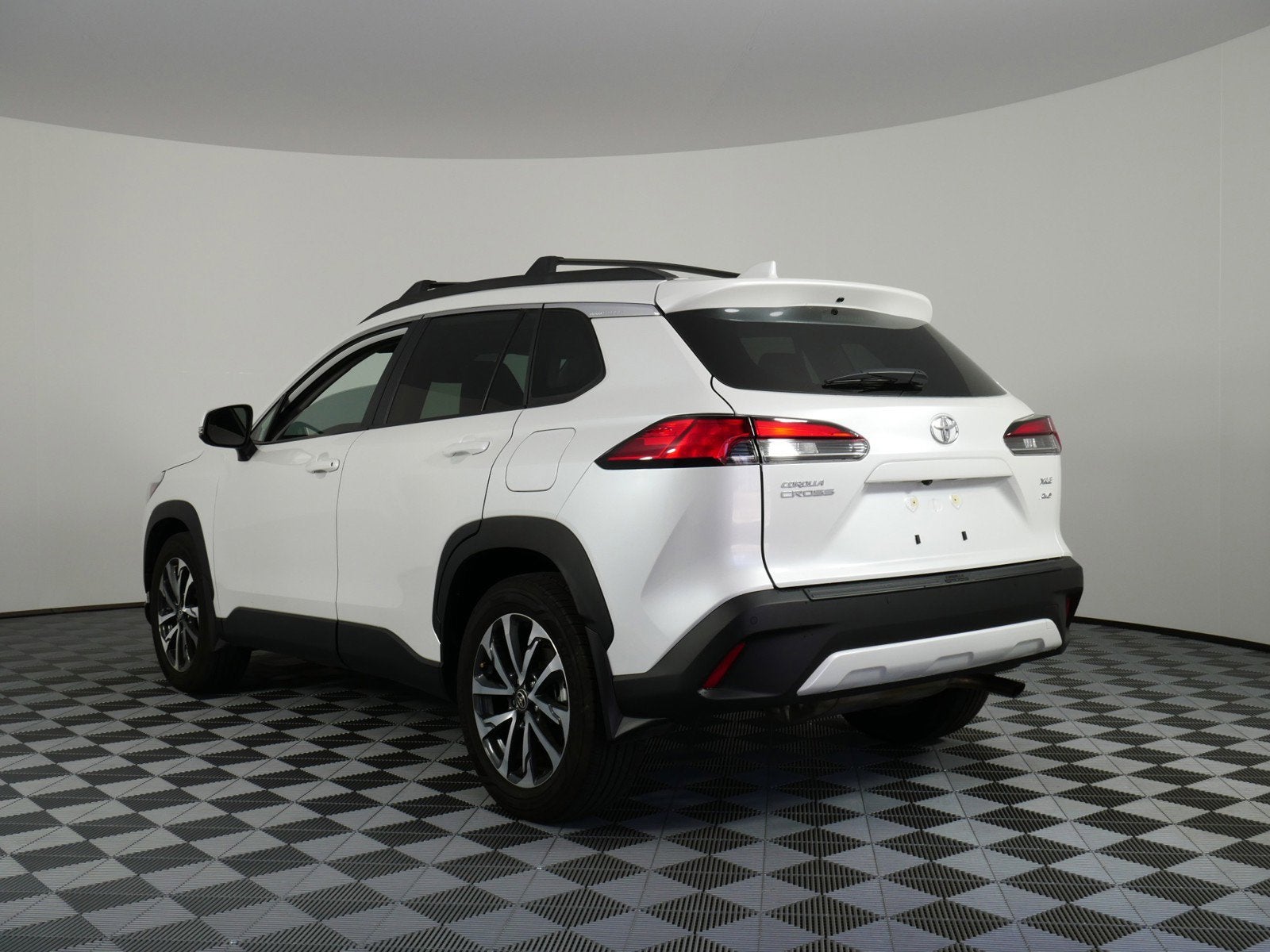 2024 Toyota Corolla Cross XLE AWD *1-OWNER*