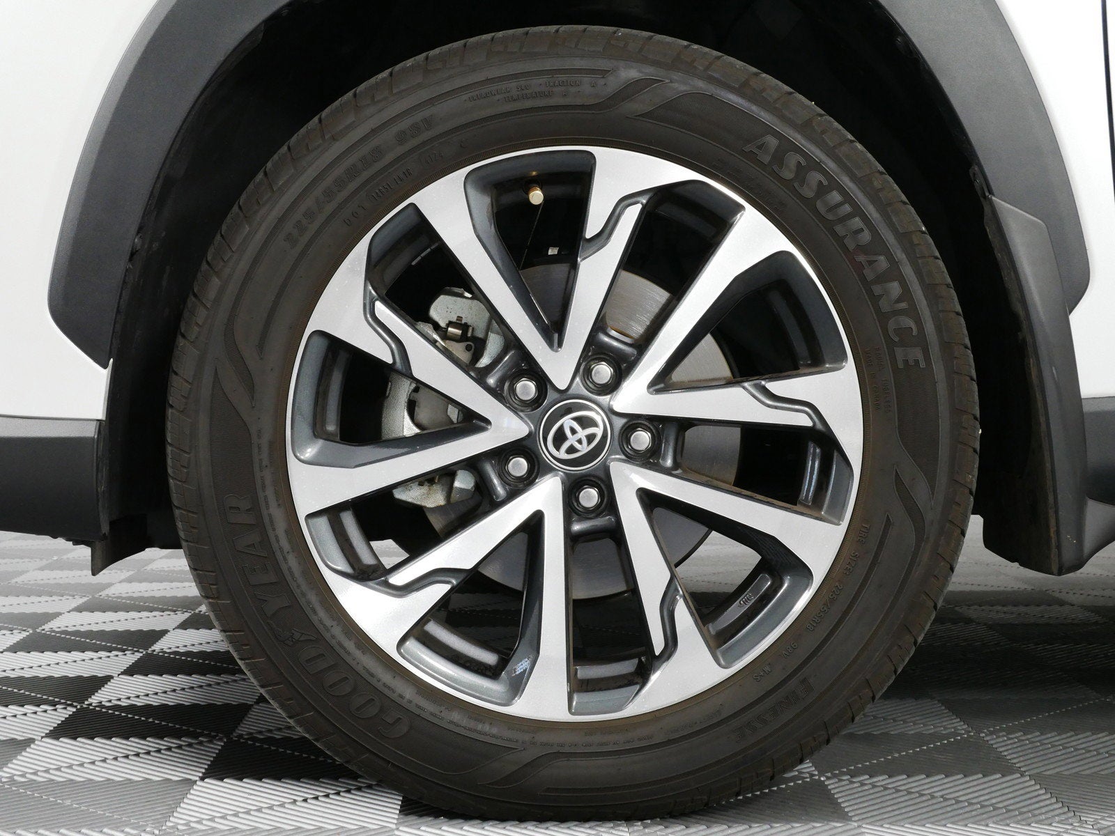 2024 Toyota Corolla Cross XLE AWD *1-OWNER*