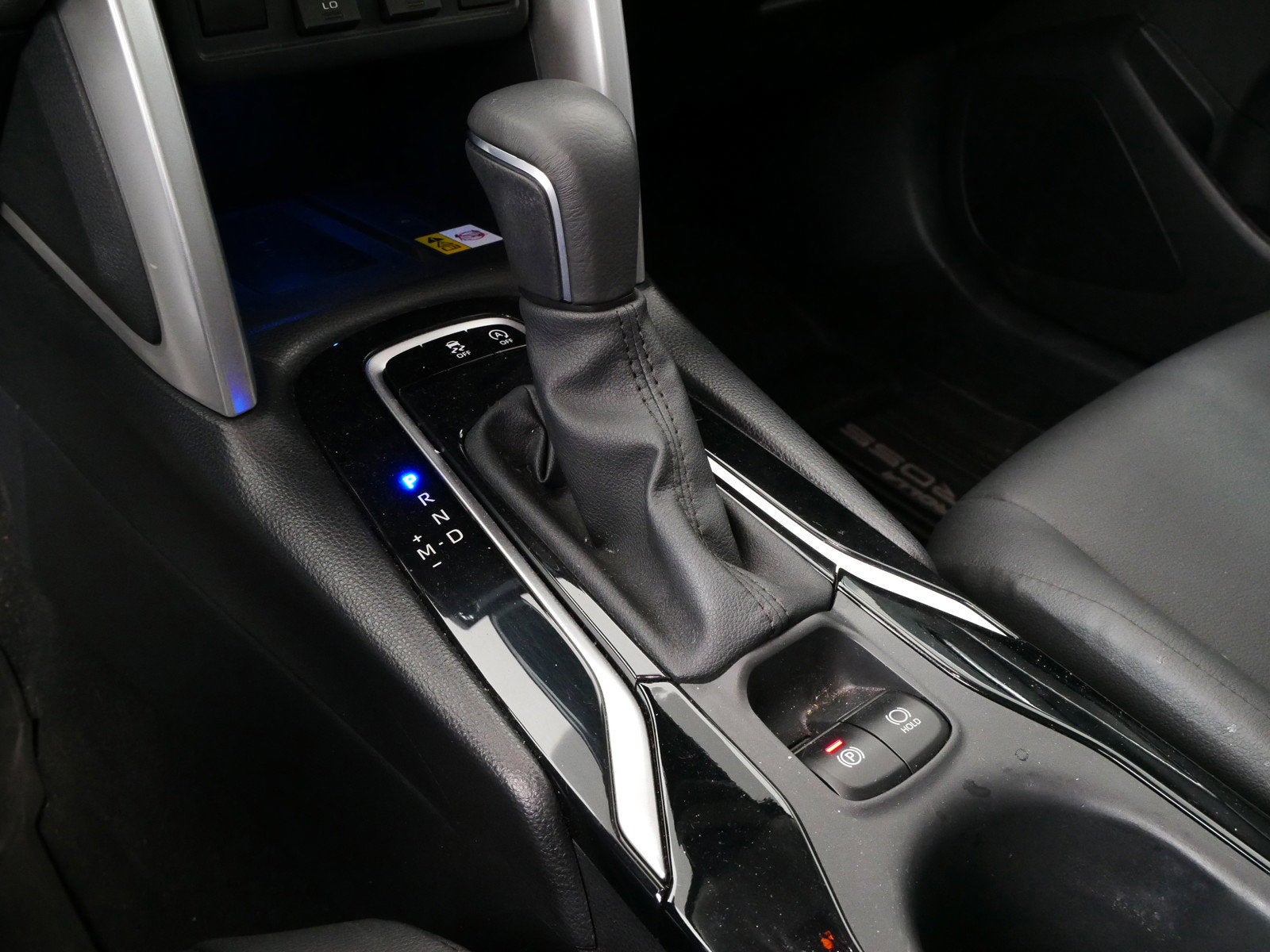 2023 Toyota Corolla Cross XLE AWD *1-OWNER*