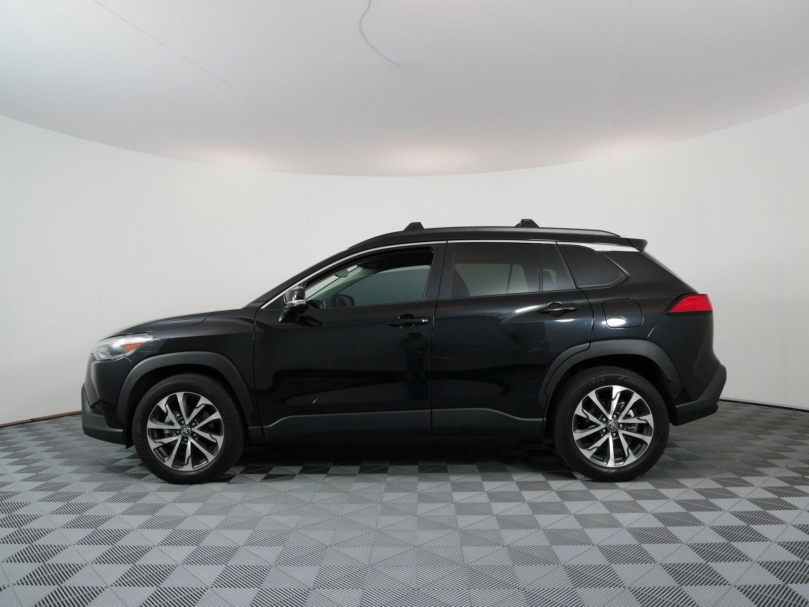 2023 Toyota Corolla Cross XLE AWD *1-OWNER*
