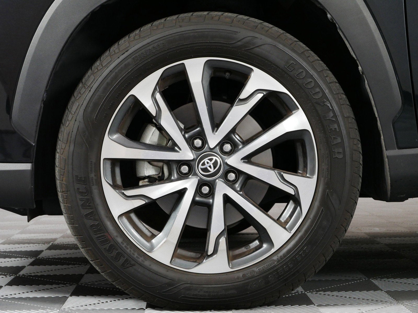 2023 Toyota Corolla Cross XLE AWD *1-OWNER*