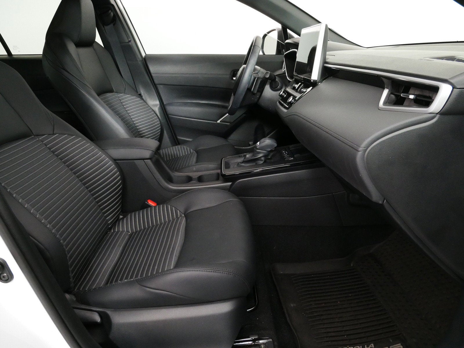 2026 Toyota Corolla Cross Hybrid XSE AWD *1-OWNER!*