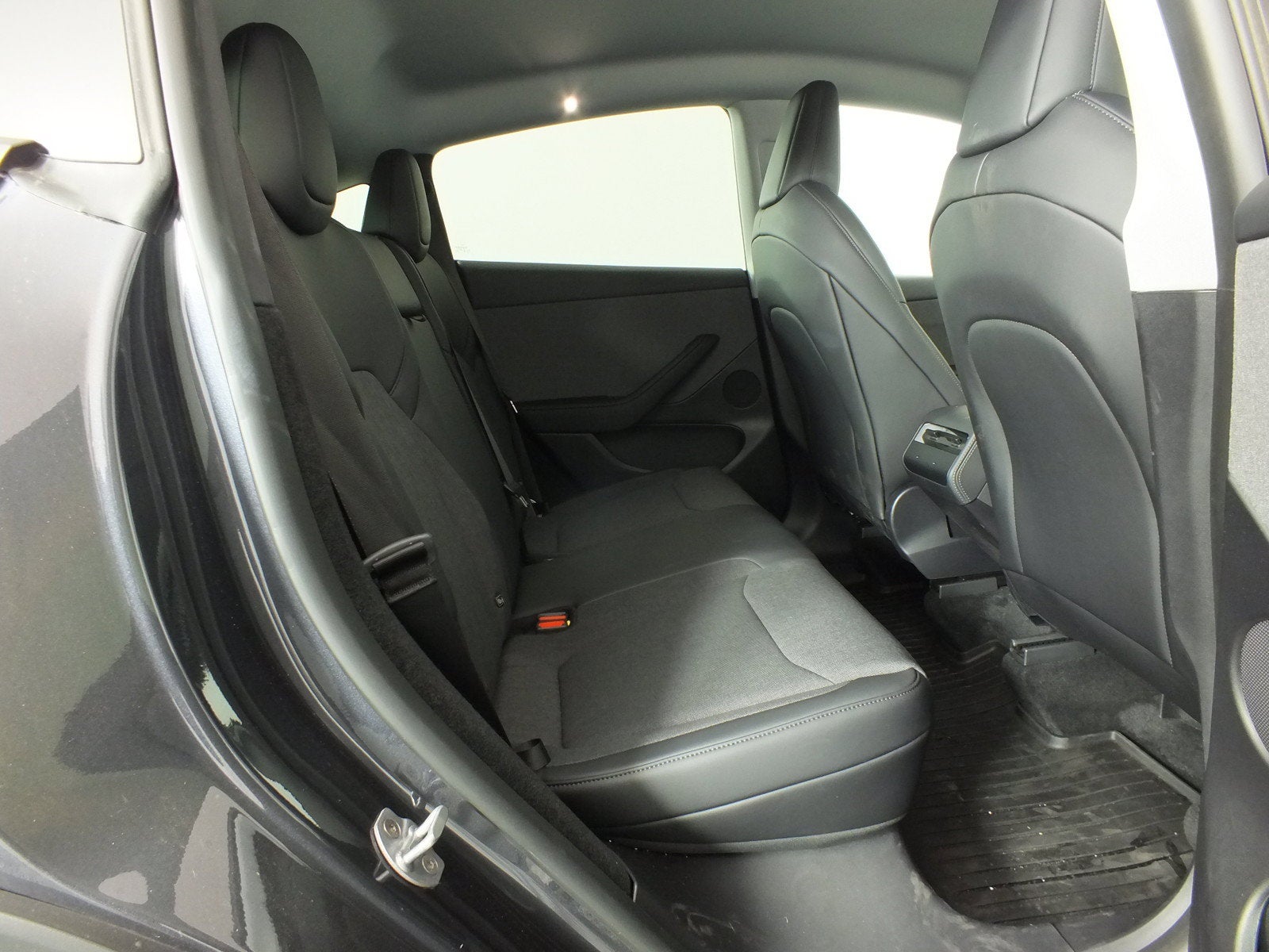 2026 Tesla Model Y *1-OWNER! LIKE NEW!*