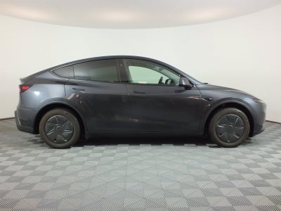2026 Tesla Model Y *1-OWNER! LIKE NEW!*