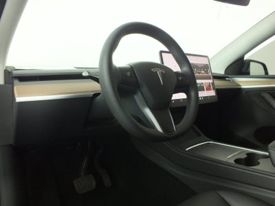 2024 Tesla Model Y Long Range AWD *1-OWNER!*