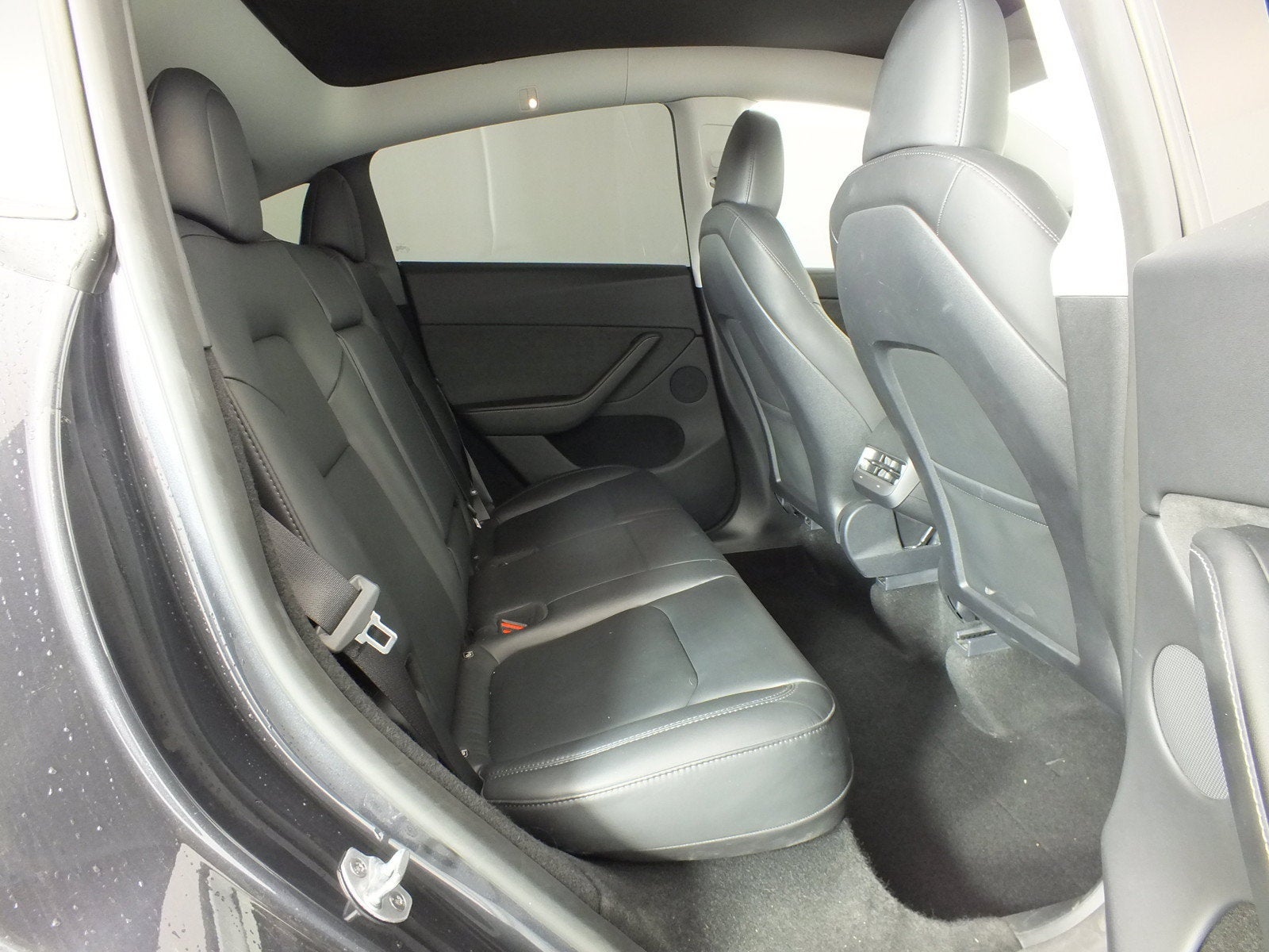 2024 Tesla Model Y Long Range AWD *1-OWNER!*