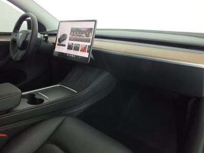 2024 Tesla Model Y Long Range AWD *1-OWNER!*