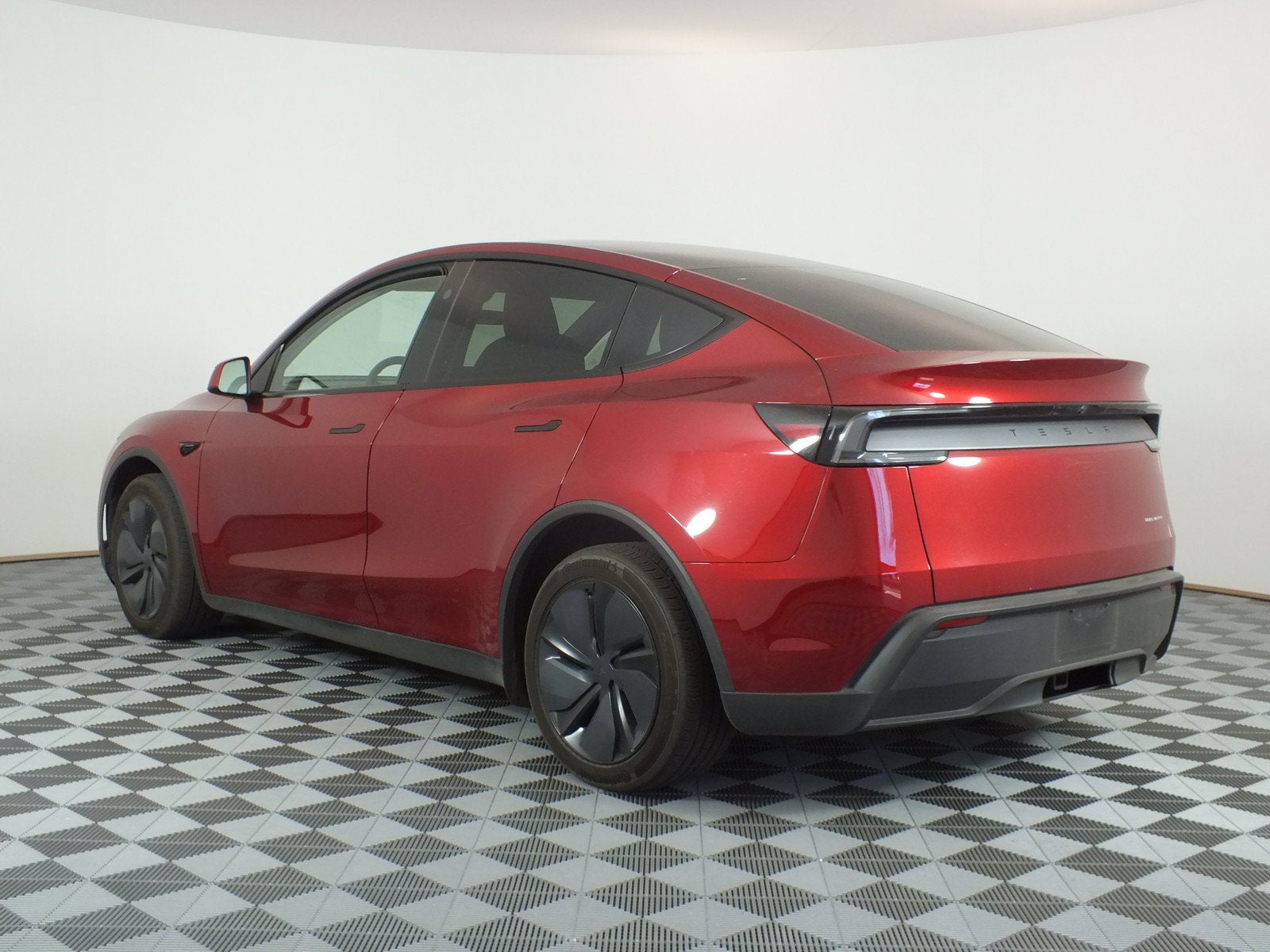 2026 Tesla Model Y Long Range AWD *1-OWNER! LIKE NEW!*