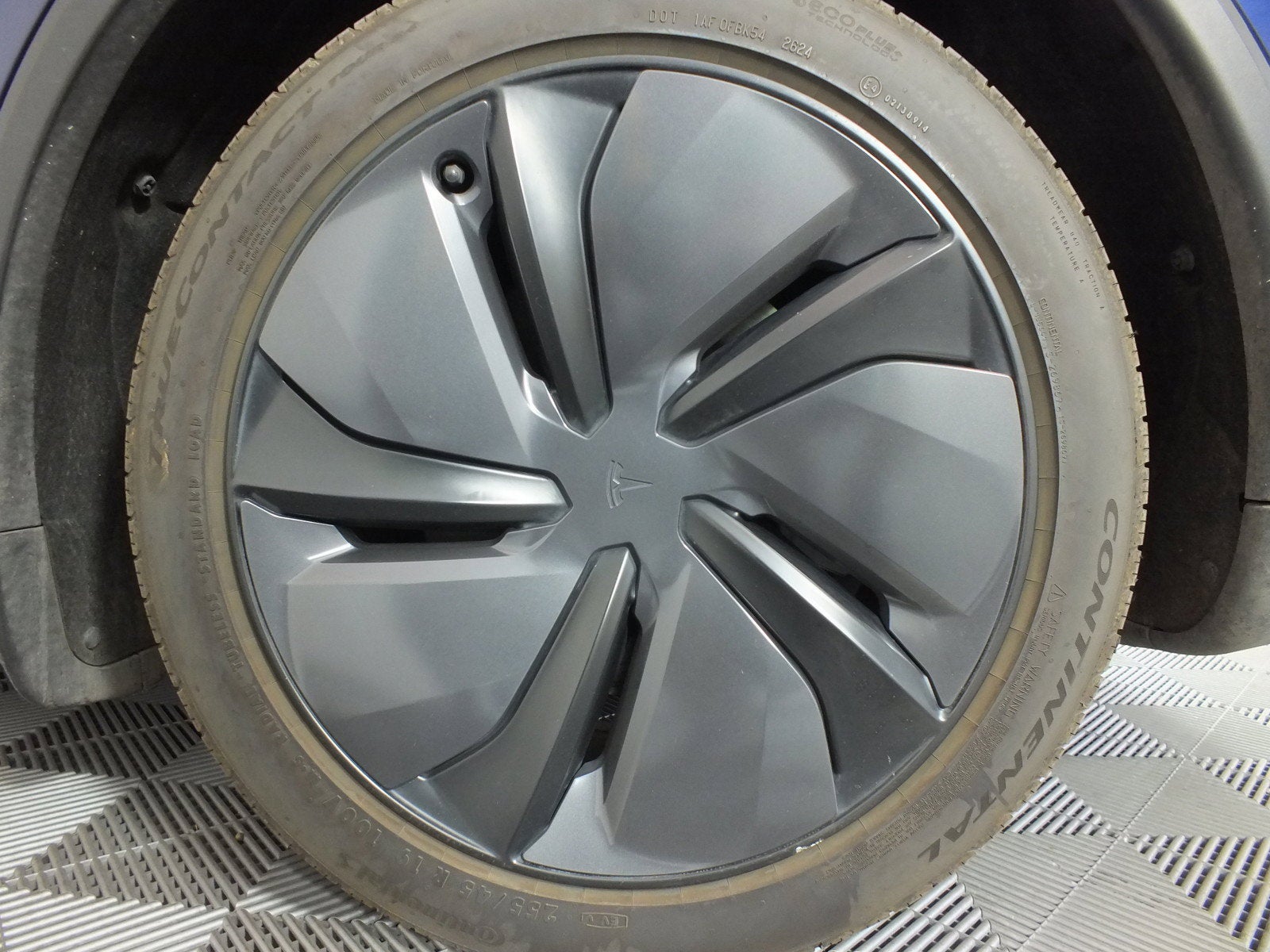 2026 Tesla Model Y AWD *1-OWNER! LOOKS AMAZING!*