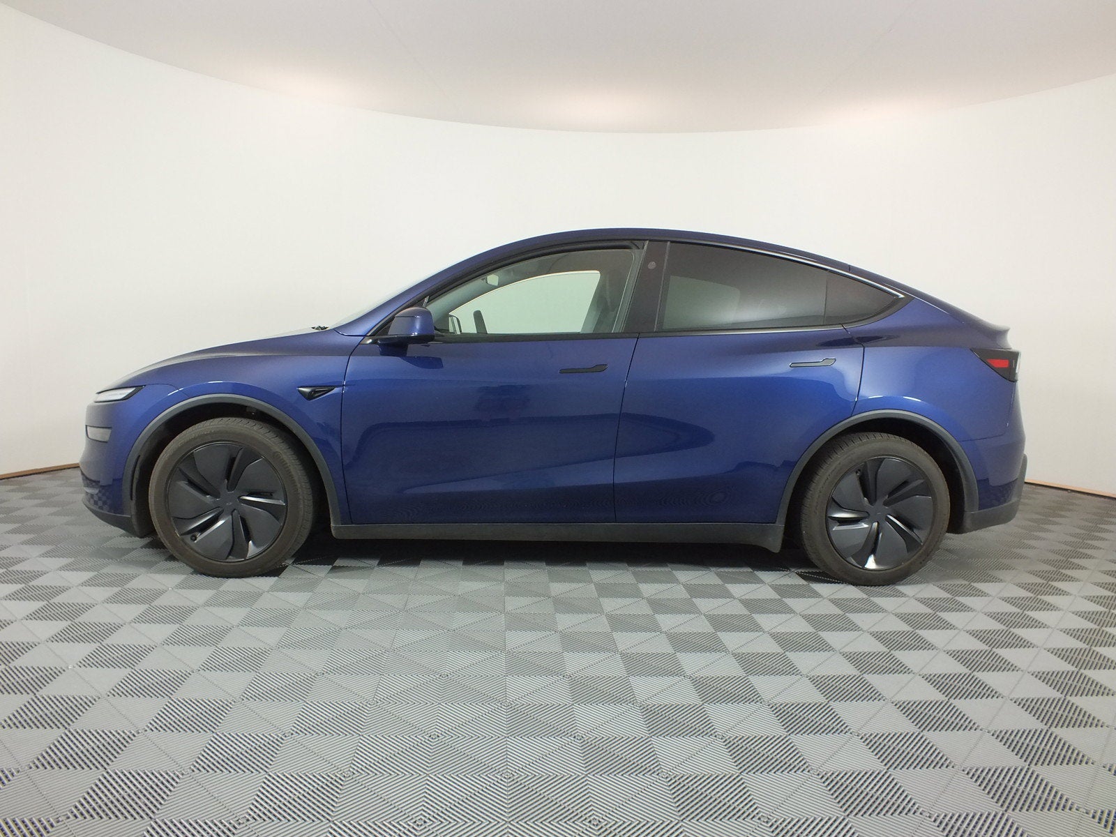 2026 Tesla Model Y AWD *1-OWNER! LOOKS AMAZING!*