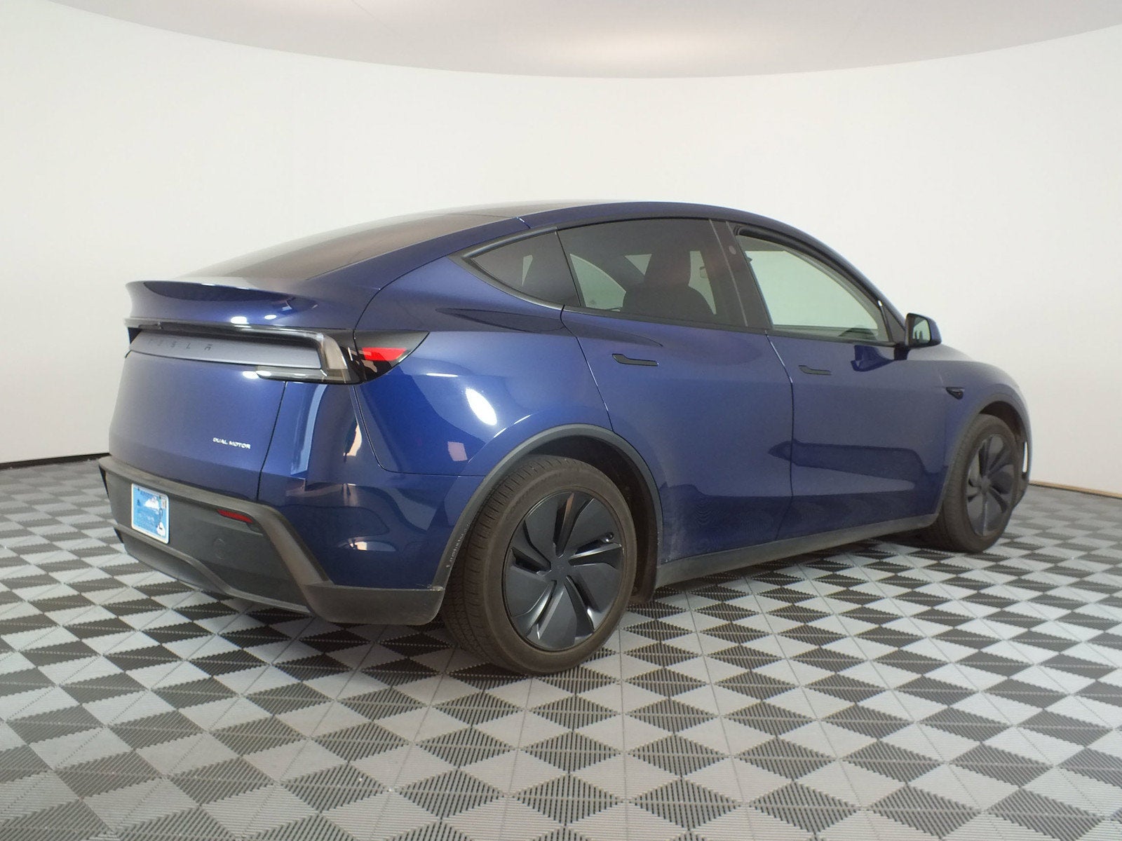 2026 Tesla Model Y AWD *1-OWNER! LOOKS AMAZING!*