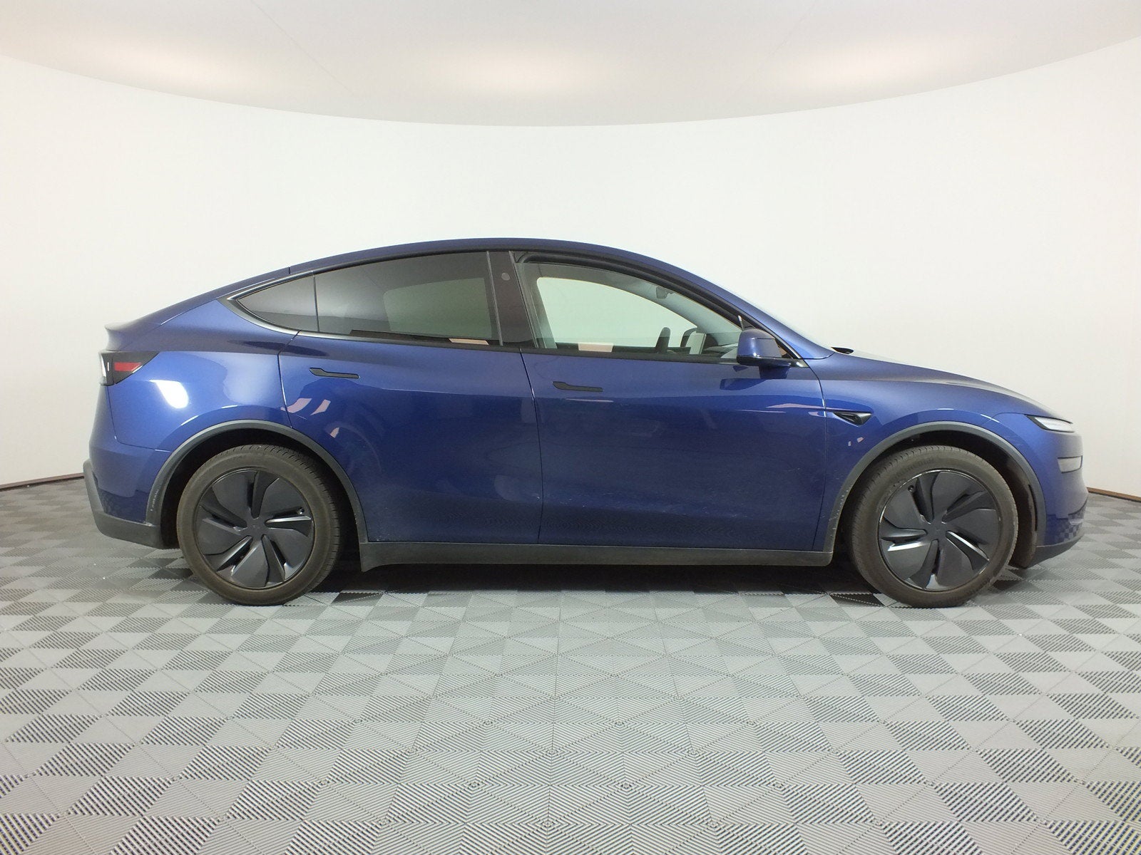 2026 Tesla Model Y AWD *1-OWNER! LOOKS AMAZING!*