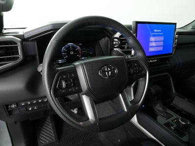 2025 Toyota Sequoia Platinum 4WD *1 OWNER, CLEAN CARFAX!*