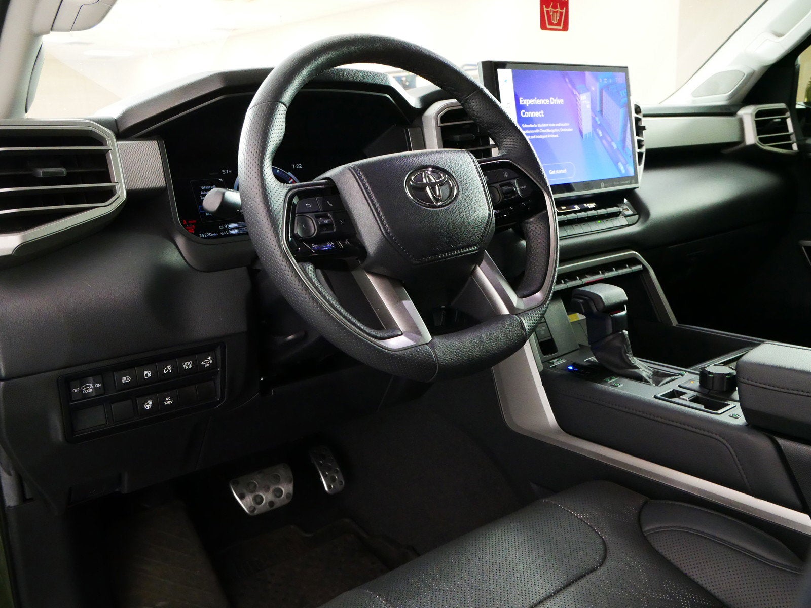 2023 Toyota Sequoia Limited Hybrid 4WD *1-OWNER! TRD OFF-RD PKG*