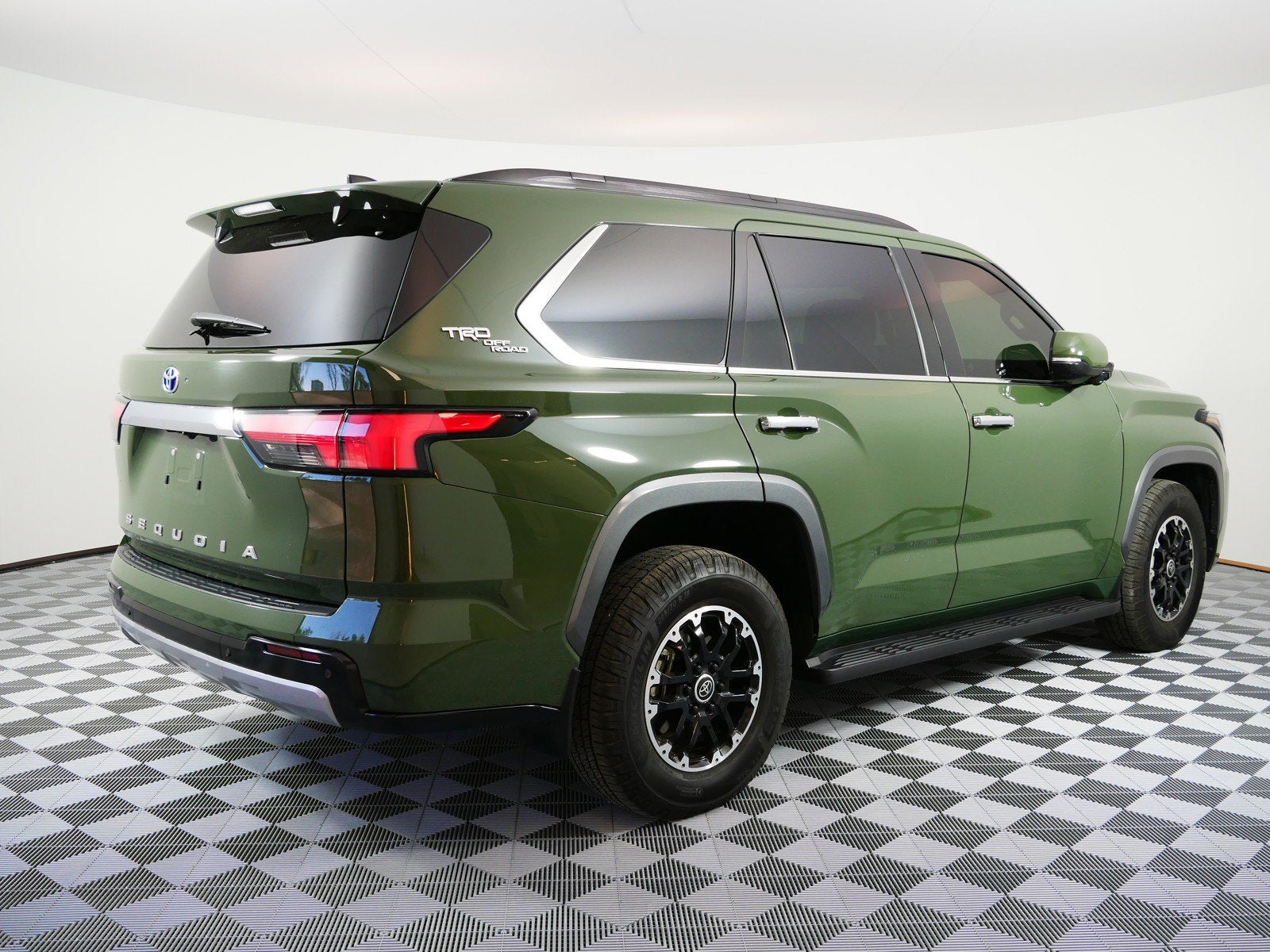 2023 Toyota Sequoia Limited Hybrid 4WD *1-OWNER! TRD OFF-RD PKG*