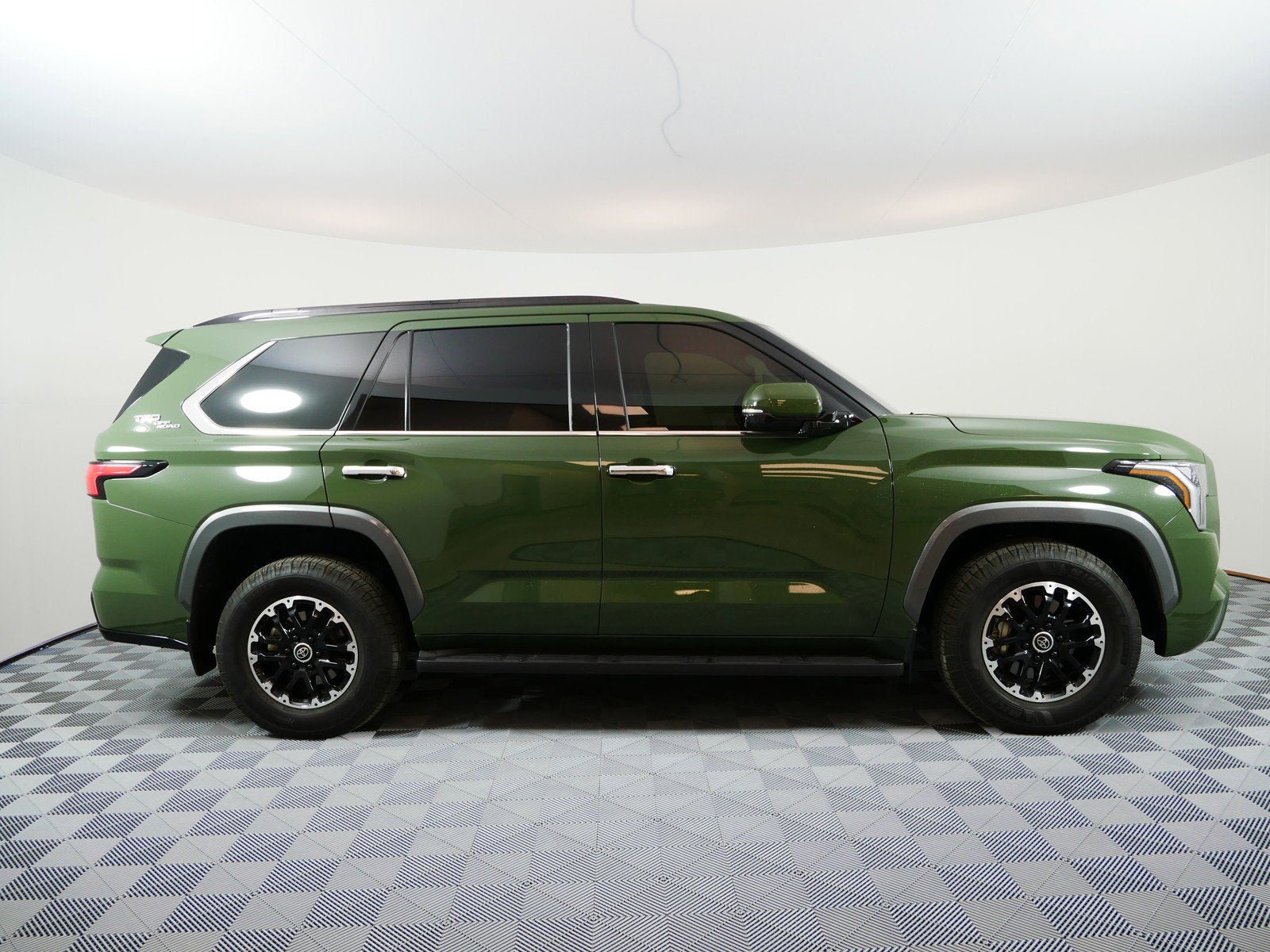 2023 Toyota Sequoia Limited Hybrid 4WD *1-OWNER! TRD OFF-RD PKG*