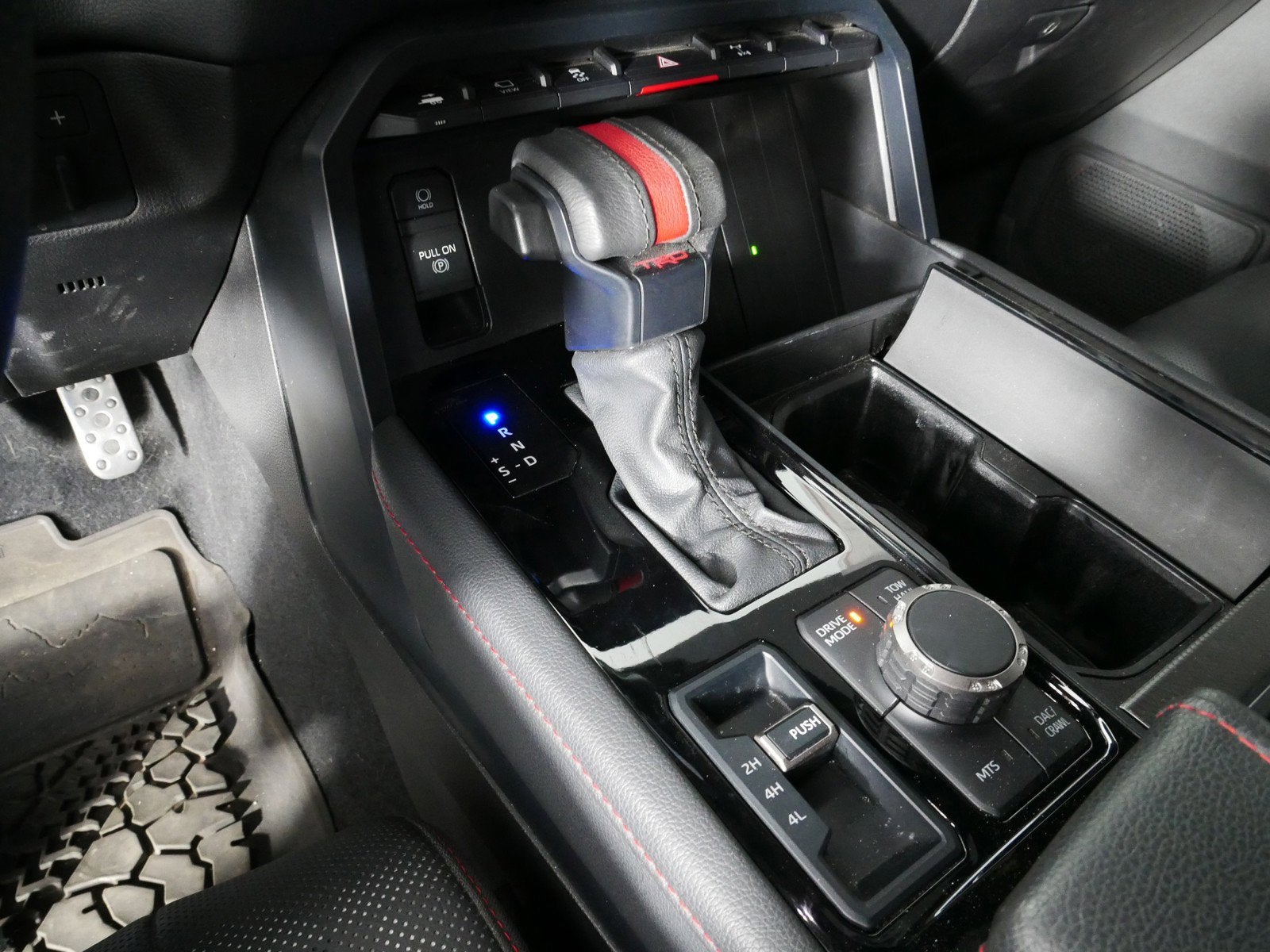 2024 Toyota Sequoia TRD Pro 4WD Hybrid *1-OWNER*