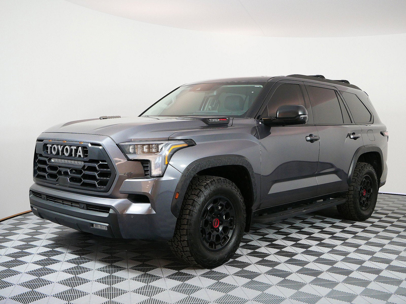 2023 Toyota Sequoia TRD Pro Hybrid 4WD *LOOKS AMAZING!*