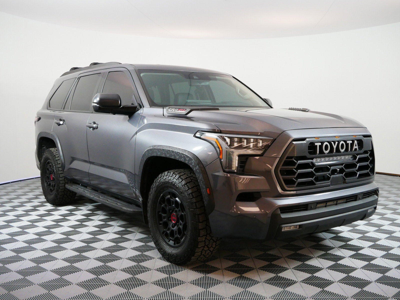 2023 Toyota Sequoia TRD Pro Hybrid 4WD *LOOKS AMAZING!*