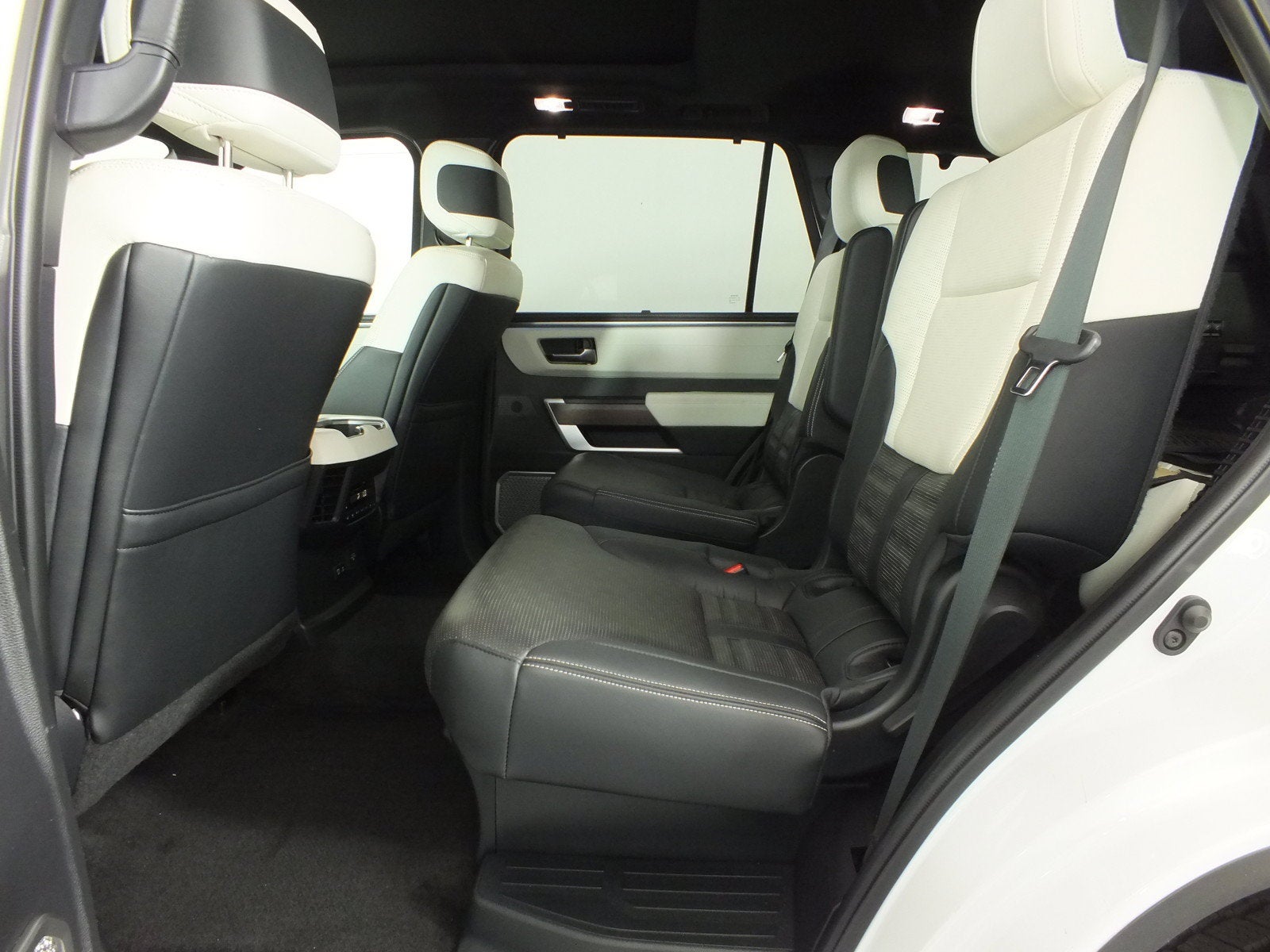 2023 Toyota Sequoia Capstone 4WD Hybrid *1-OWNER!*