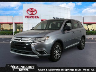 2017 Mitsubishi Outlander ES *LOOKS GREAT!*