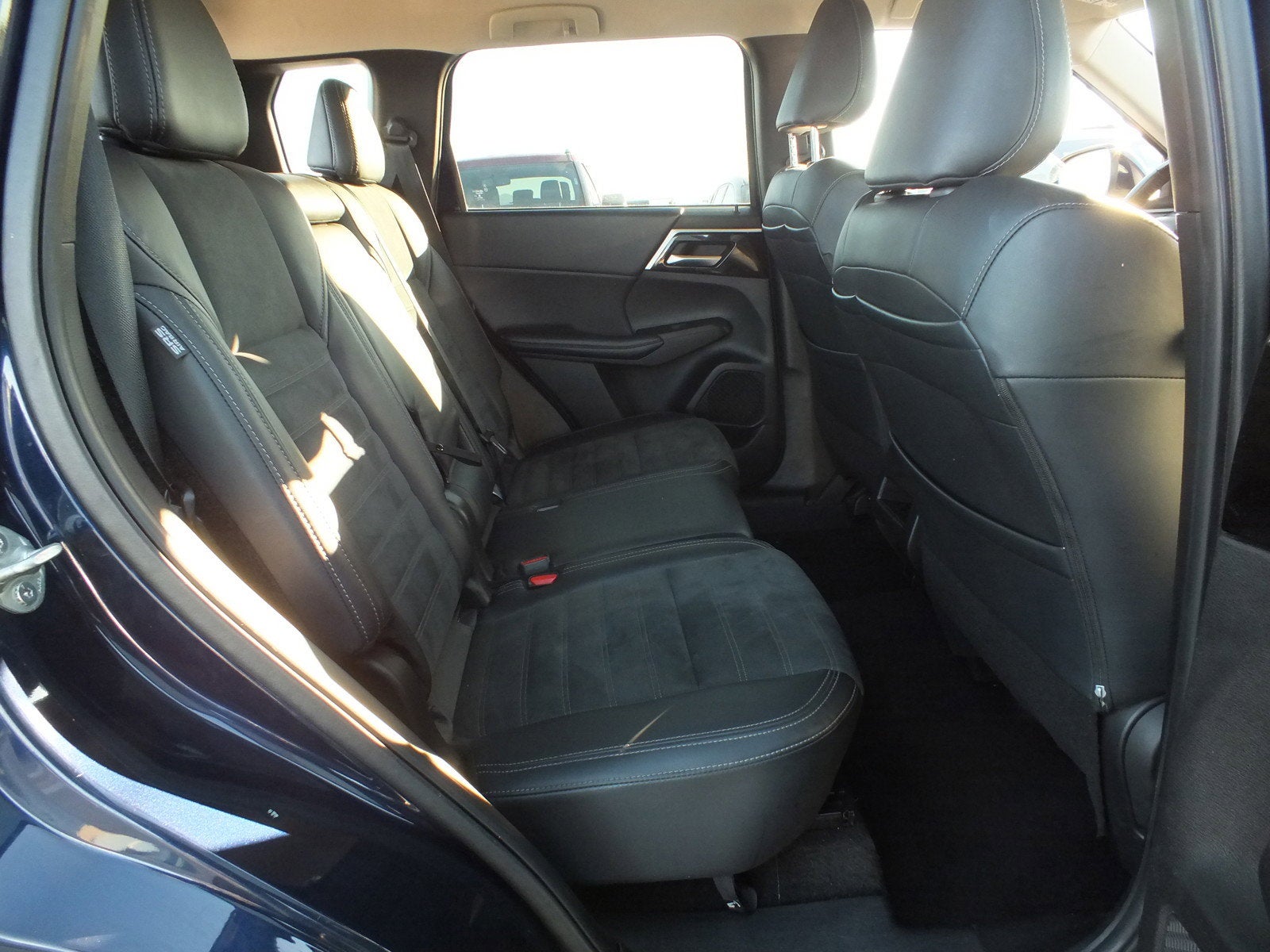 2024 Mitsubishi Outlander SE *1-OWNER*