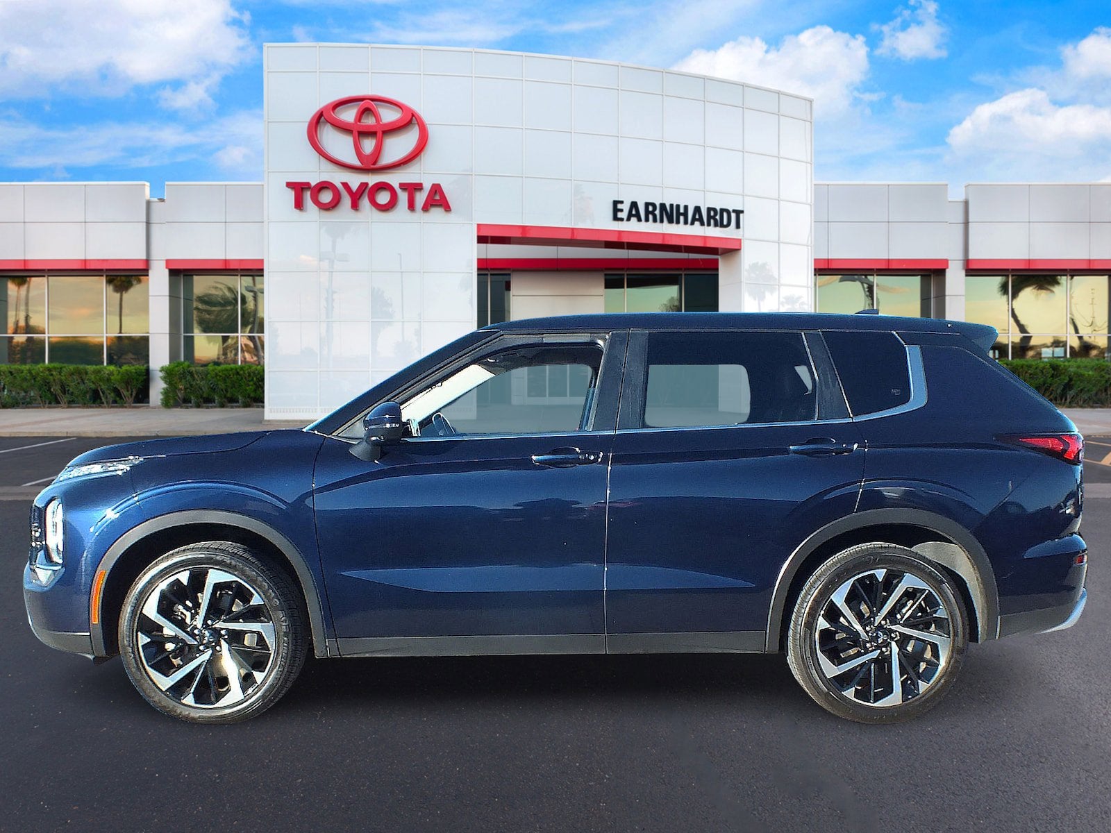 2024 Mitsubishi Outlander SE *1-OWNER*