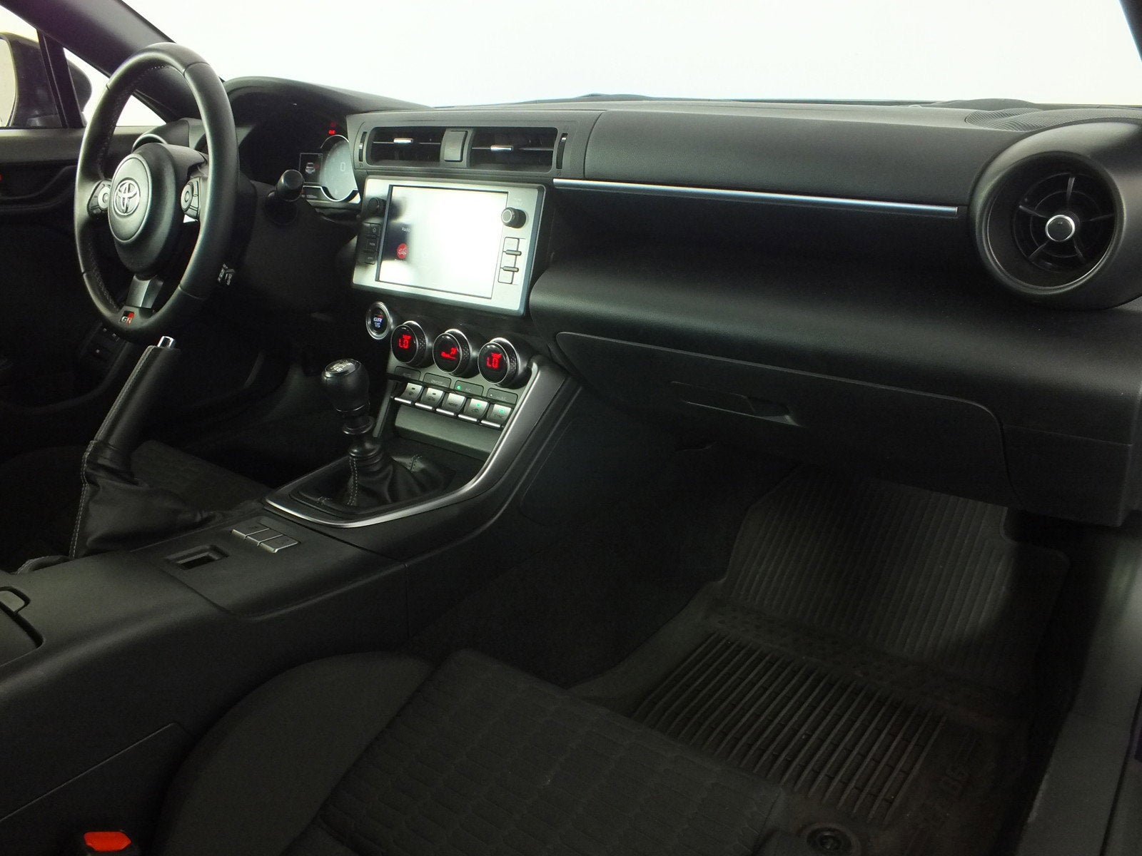 2024 Toyota GR86 Base *1-OWNER! LOW MILES!*