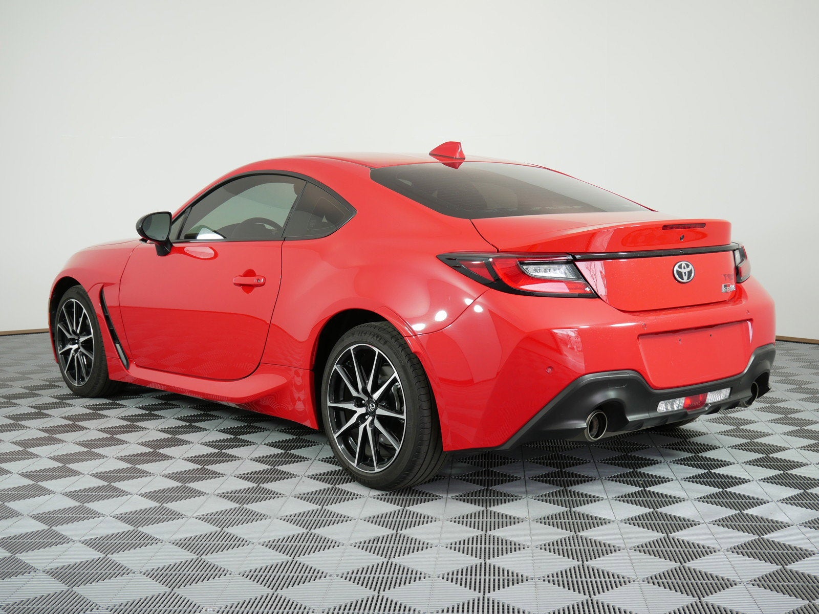 2024 Toyota GR86 Base *1-OWNER!*