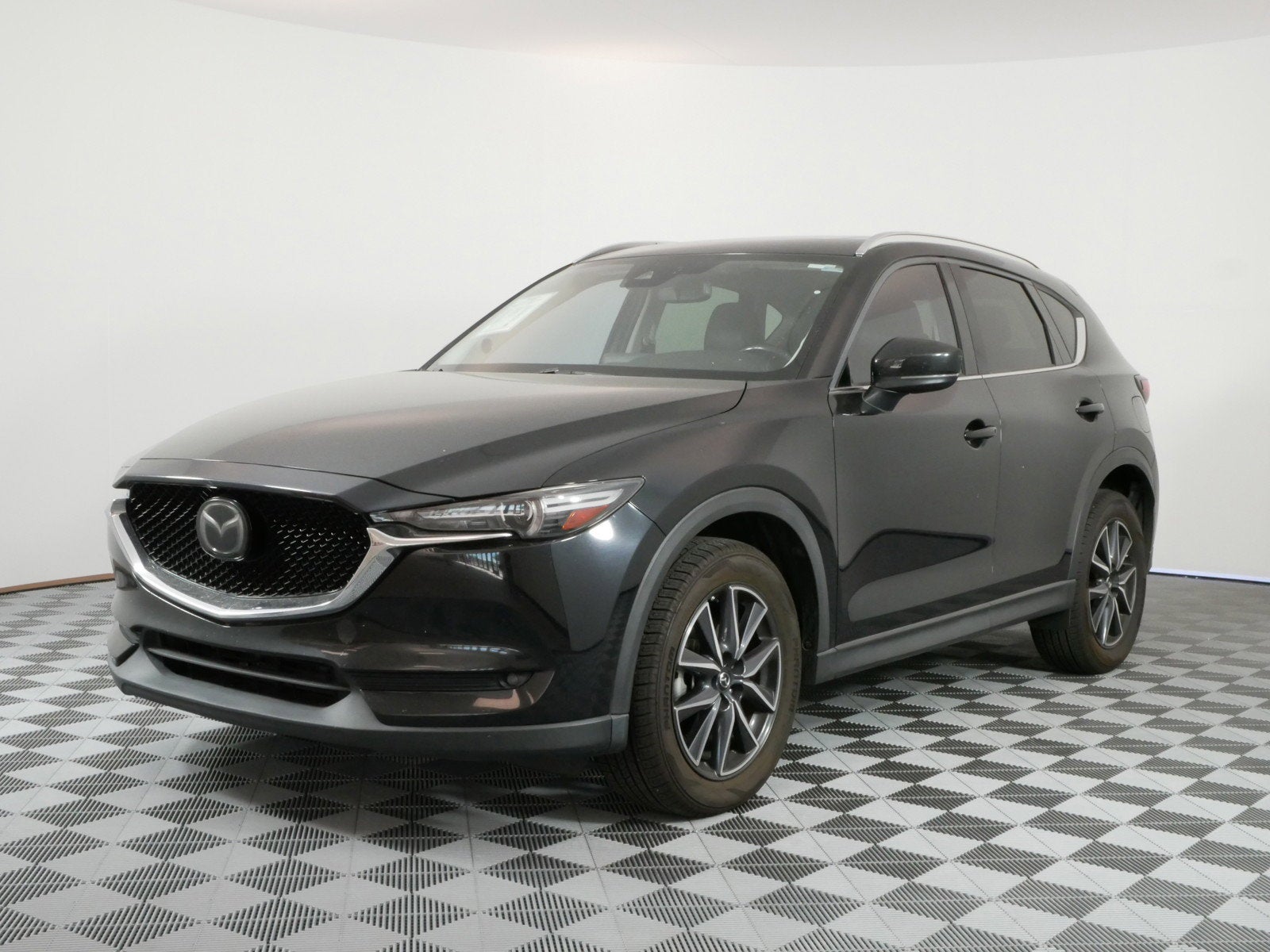 2017 Mazda Mazda CX-5 Grand Touring *WELL MAINTAINED!*