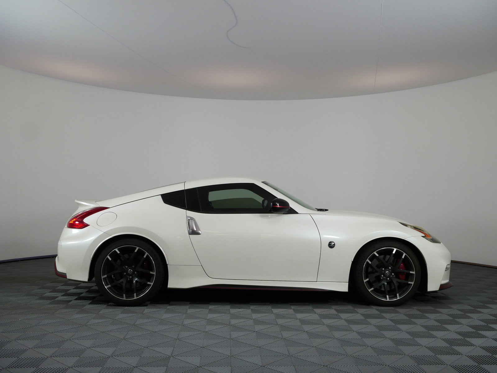 2017 Nissan 370Z NISMO *6-SPEED MANUAL!*