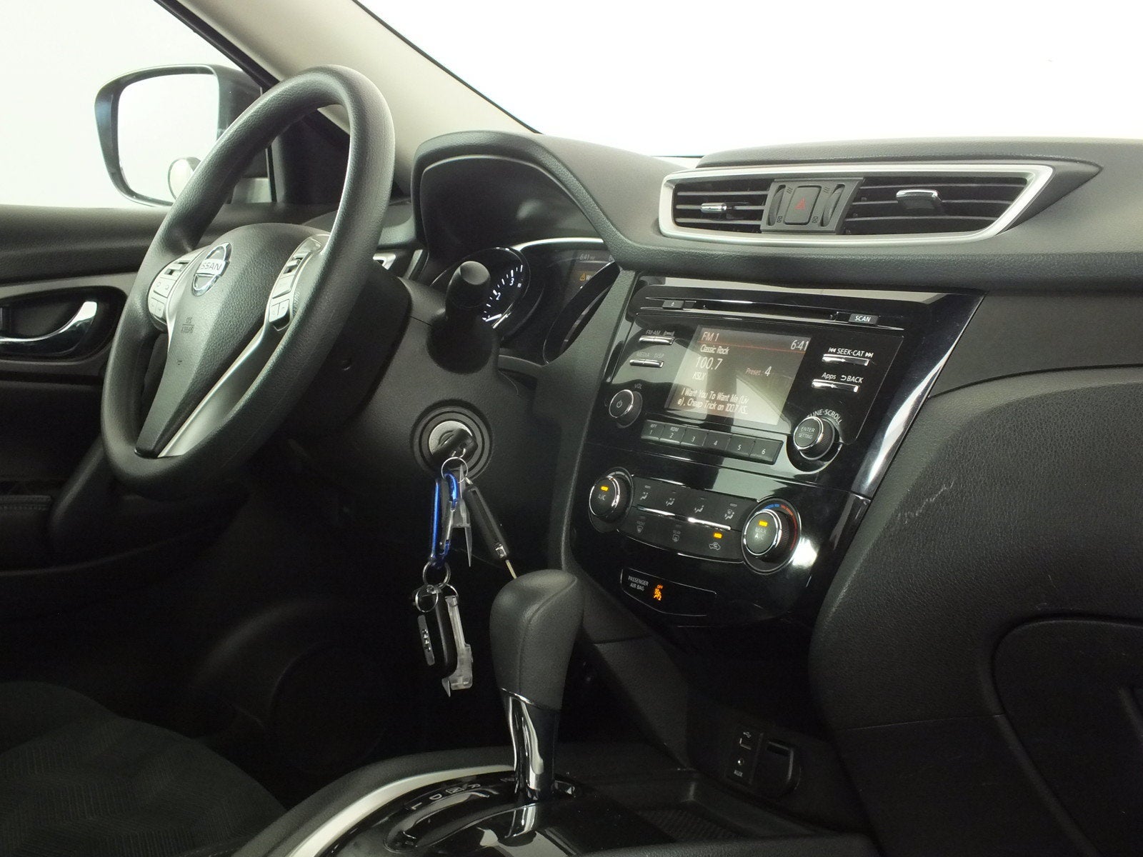 2016 Nissan Rogue S *CLEAN CARFAX!*