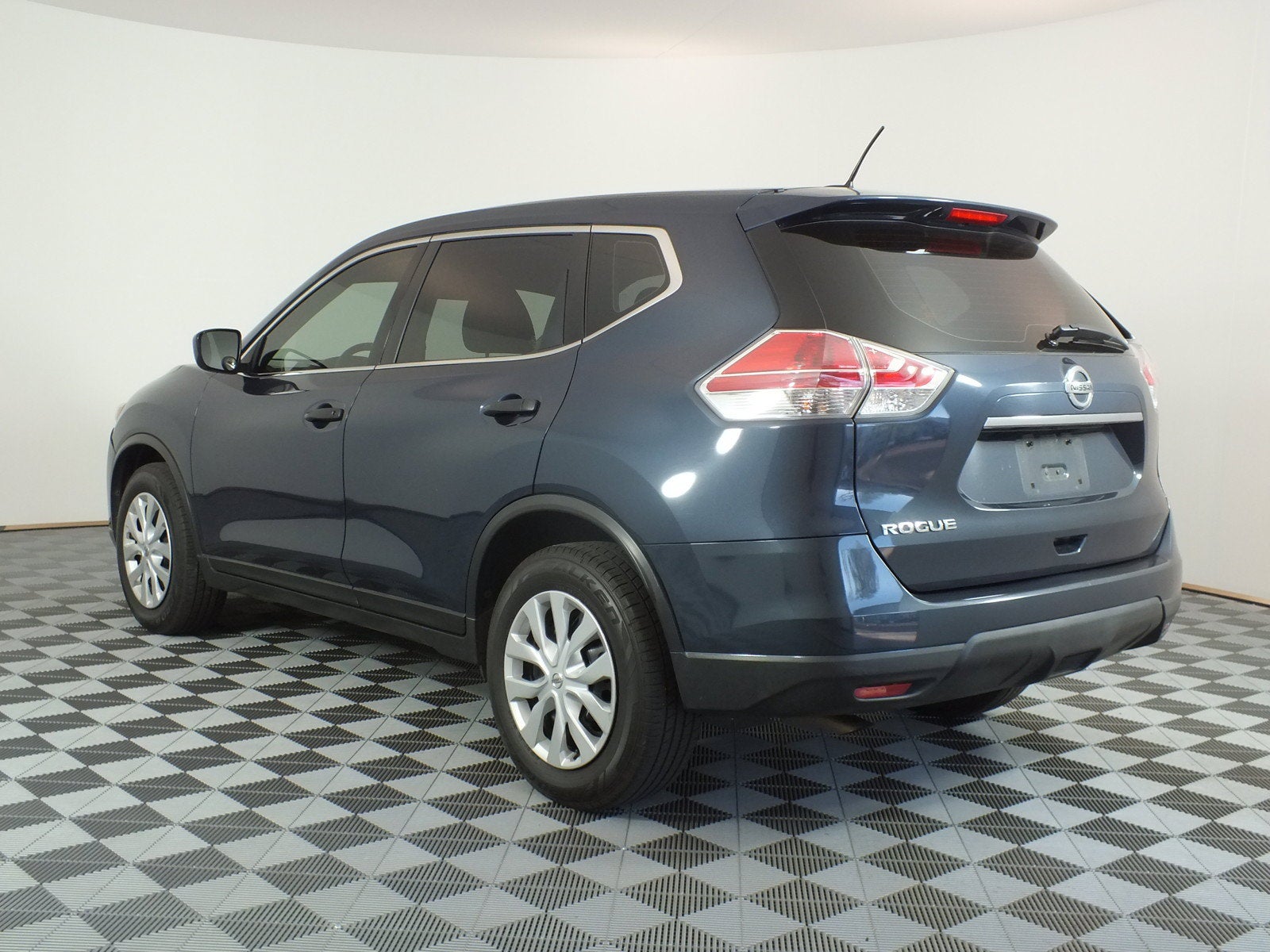 2016 Nissan Rogue S *CLEAN CARFAX!*