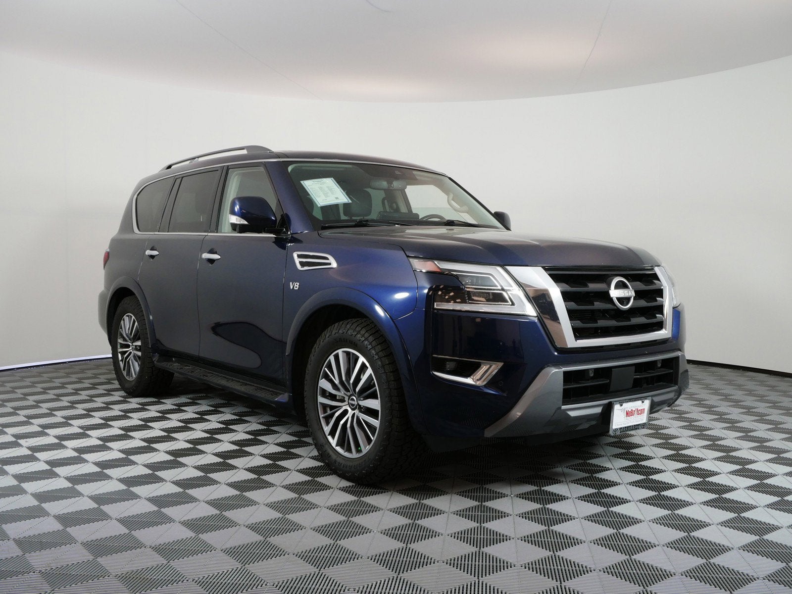 2022 Nissan Armada SL *PLENTY OF ROOM!*