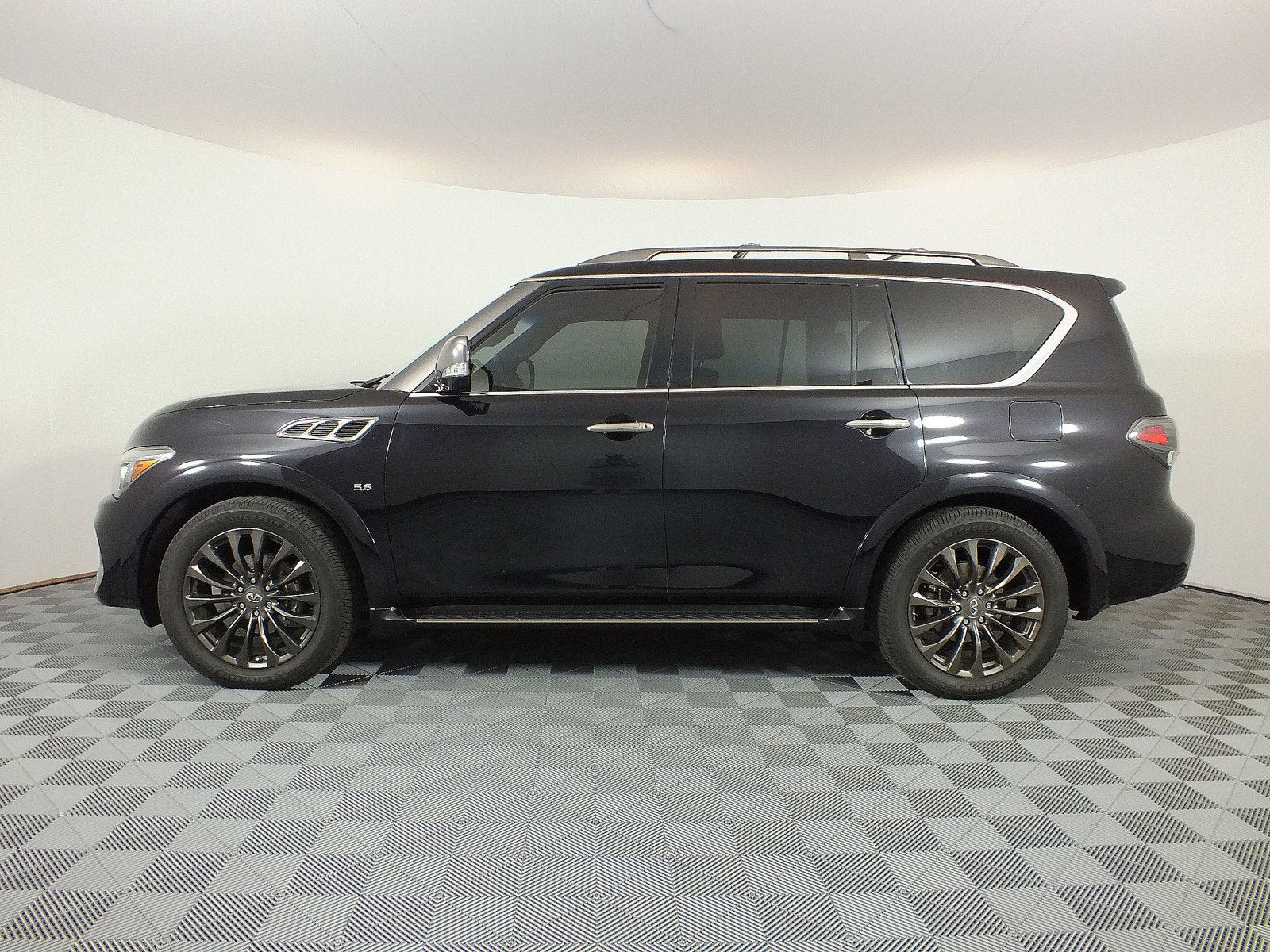 2016 INFINITI QX80 Limited AWD *1-OWNER! CLEAN CARFAX!*