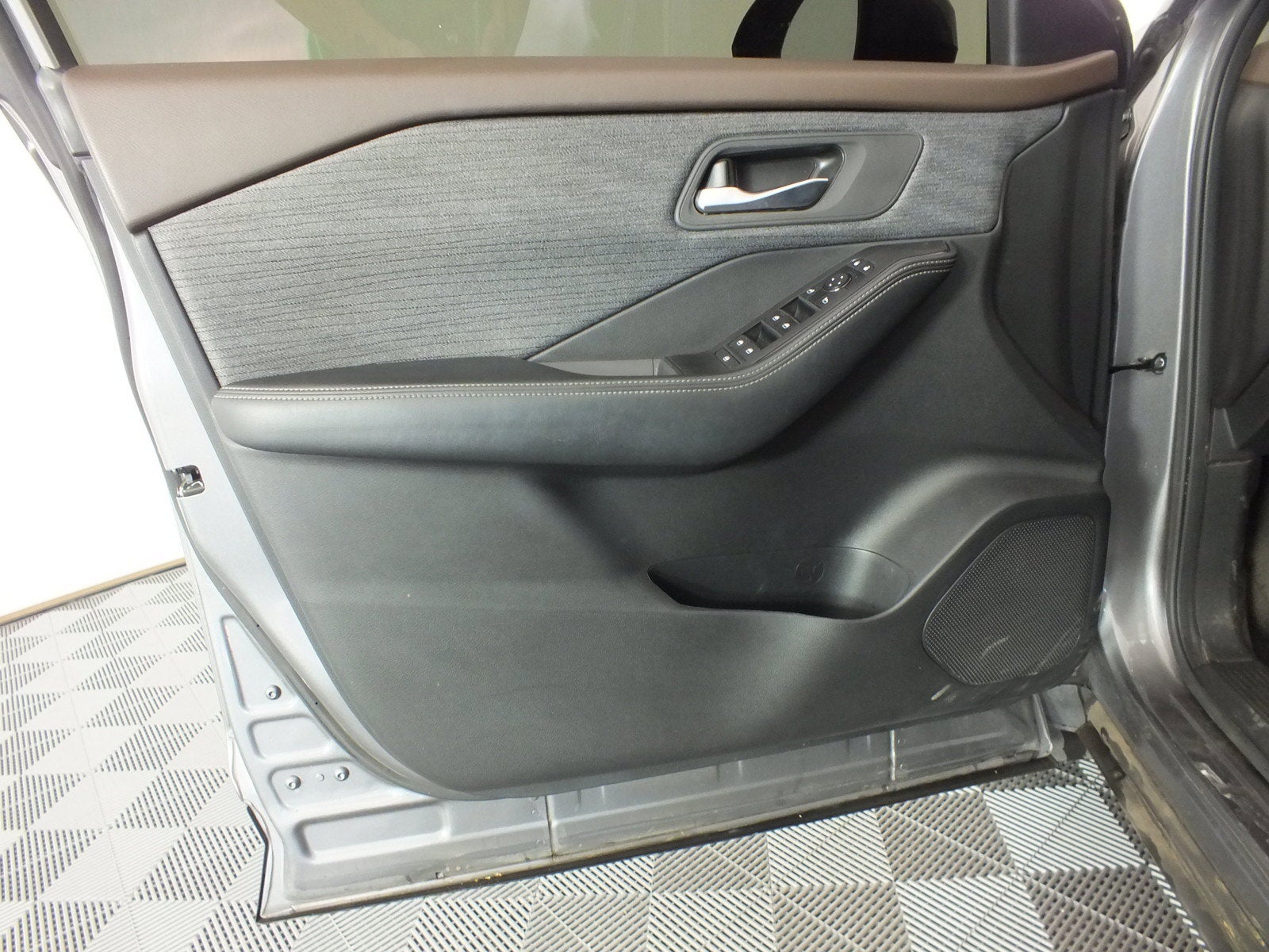 2023 Nissan Rogue SV *1-OWNER*