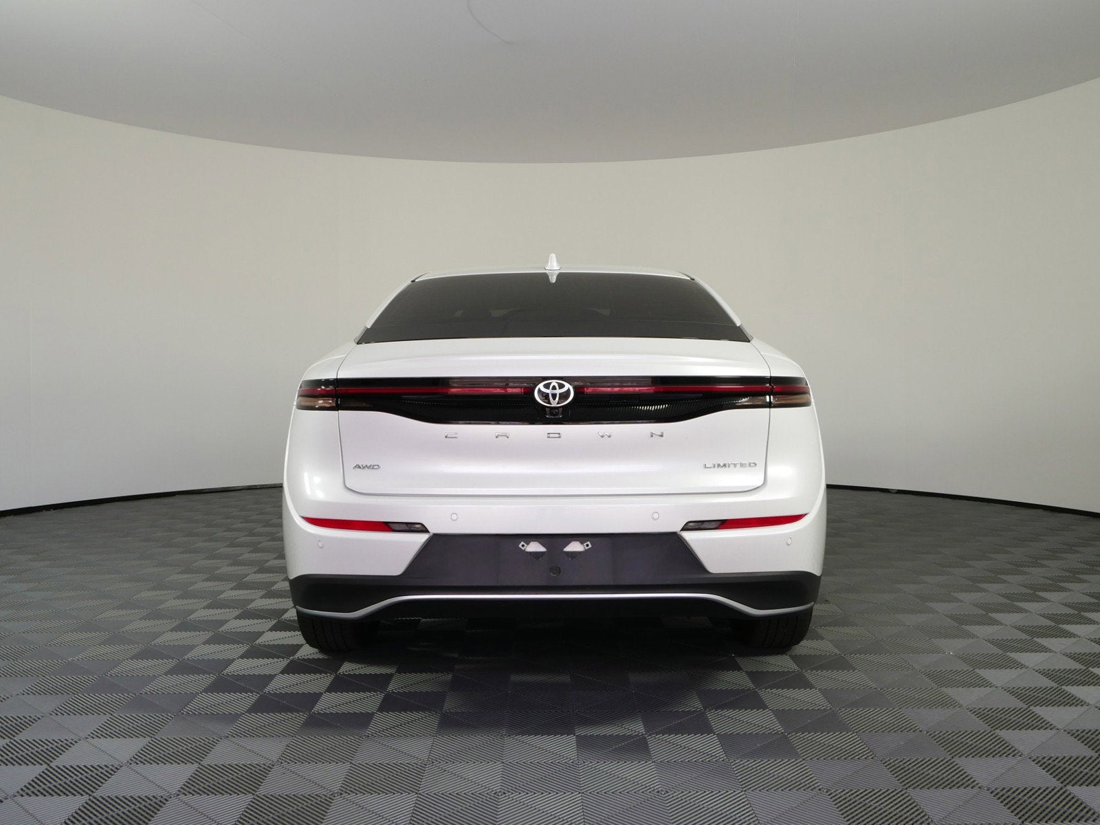 2023 Toyota Crown Limited Hybrid AWD *1-OWNER, CLEAN CARFAX!*
