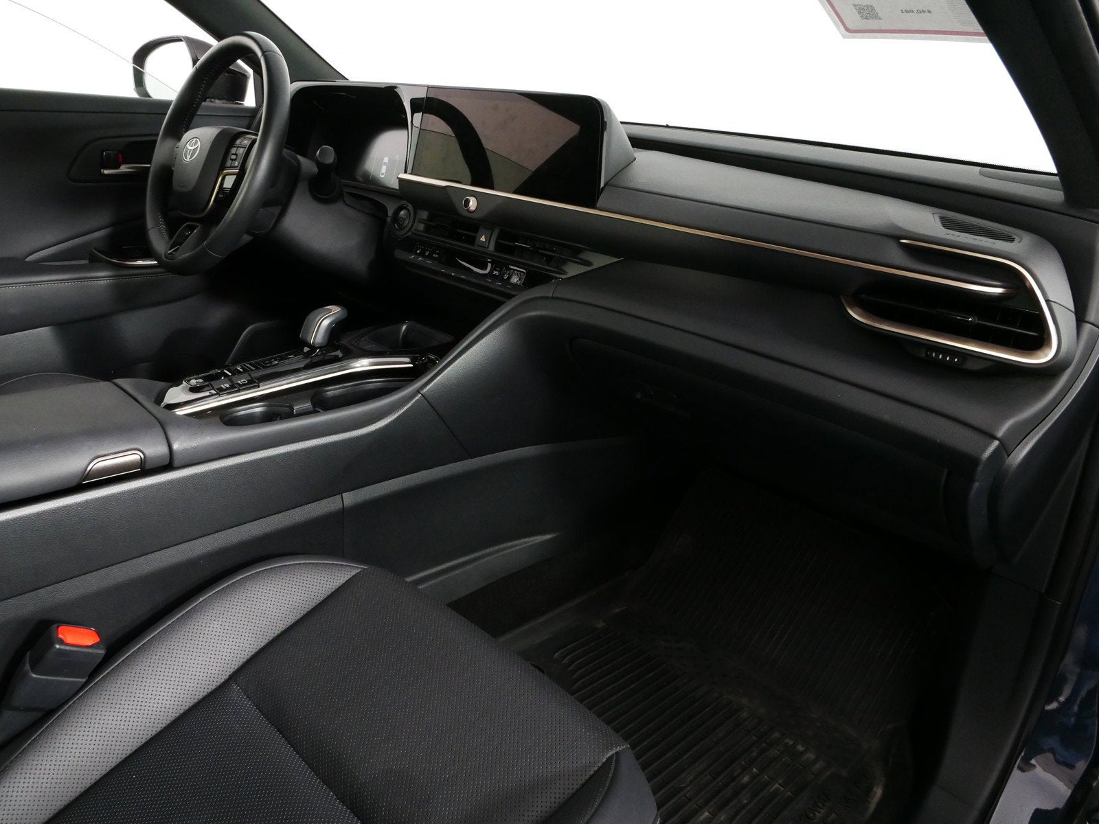 2026 Toyota Crown XLE AWD *1-OWNER*