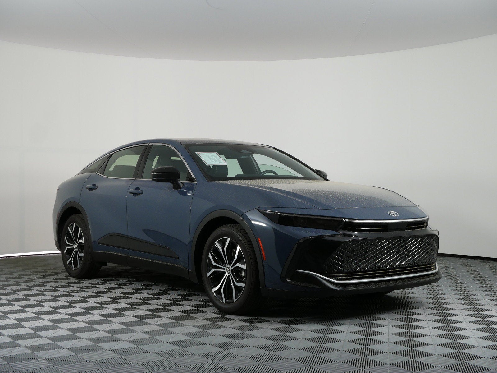 2026 Toyota Crown XLE AWD *1-OWNER*