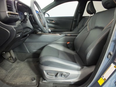 2025 Toyota Crown Signia Limited Hybrid AWD *1-OWNER*