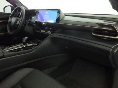 2025 Toyota Crown Signia Limited Hybrid AWD *1-OWNER*