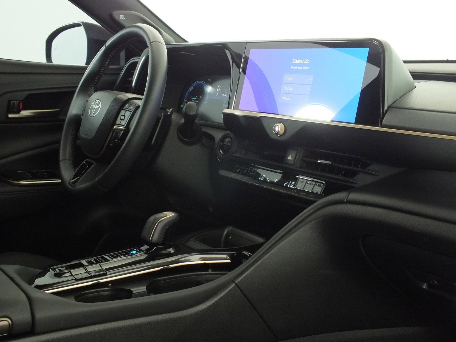 2025 Toyota Crown Signia Limited Hybrid AWD *1-OWNER*