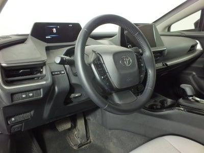 2023 Toyota Prius LE *CLEAN CARFAX*