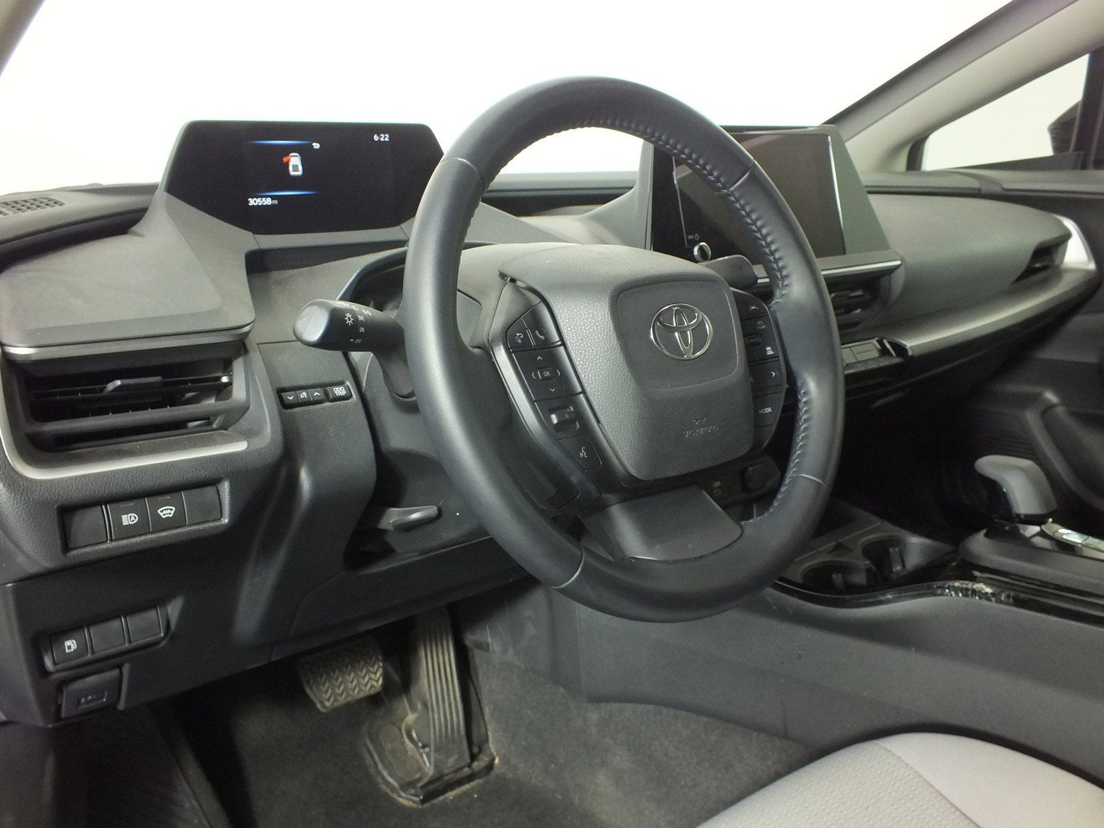 2023 Toyota Prius LE *CLEAN CARFAX*