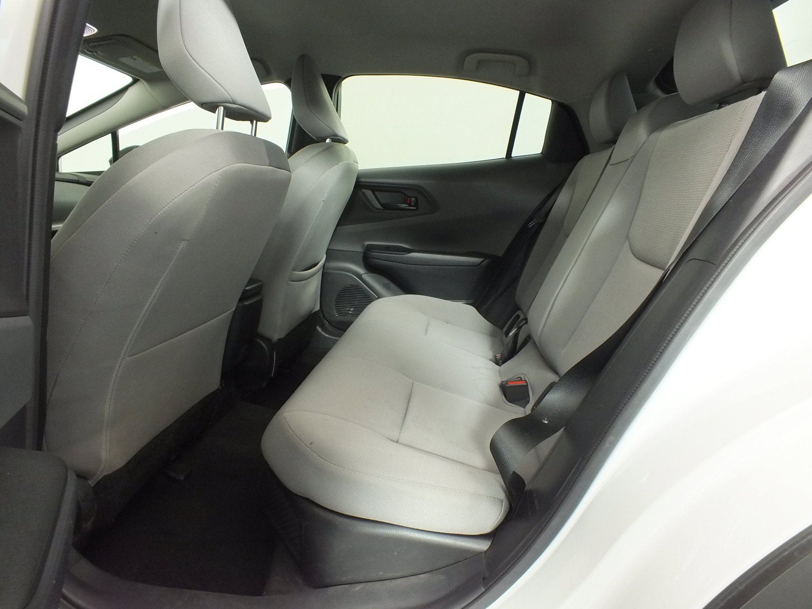 2023 Toyota Prius LE *CLEAN CARFAX*