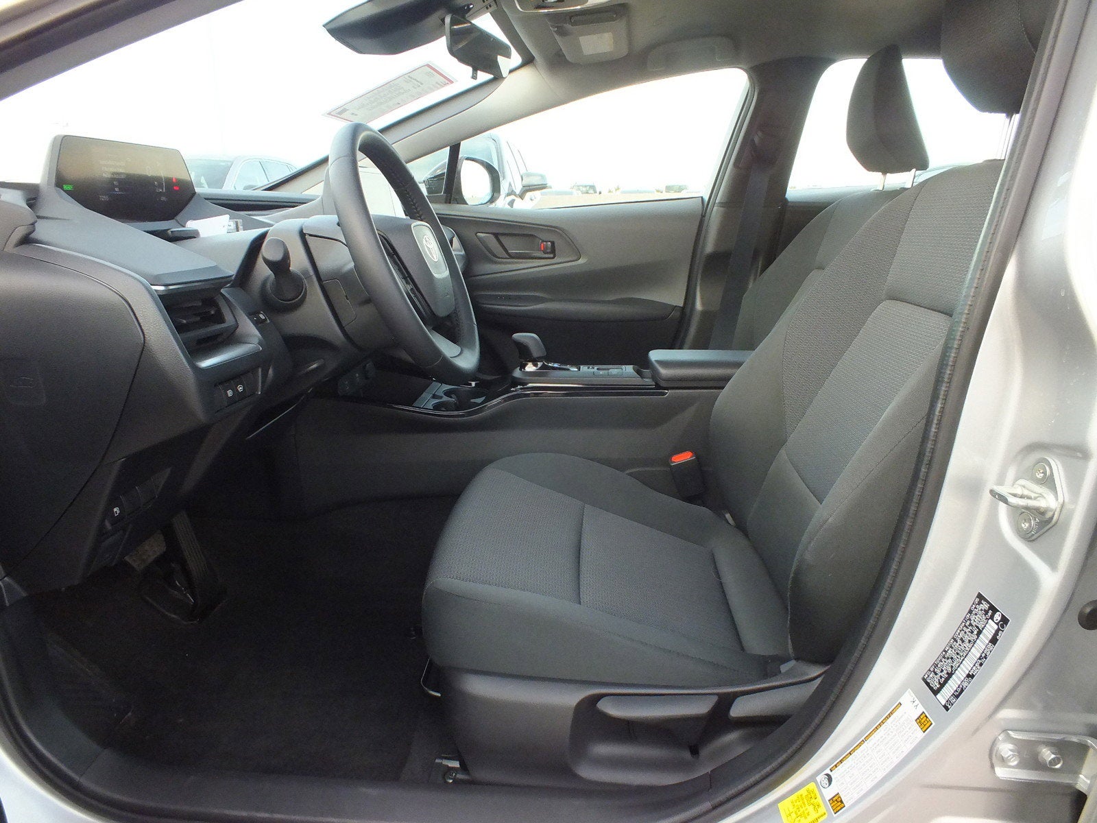 2025 Toyota Prius LE *1-OWNER! ONLY 7K MILES*