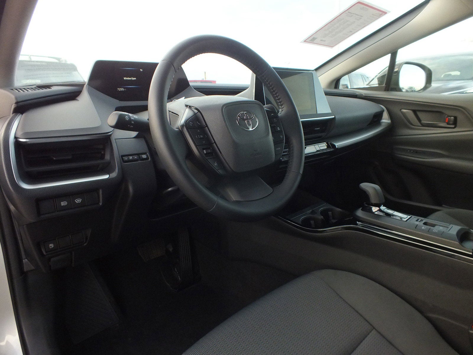 2025 Toyota Prius LE *1-OWNER! ONLY 7K MILES*