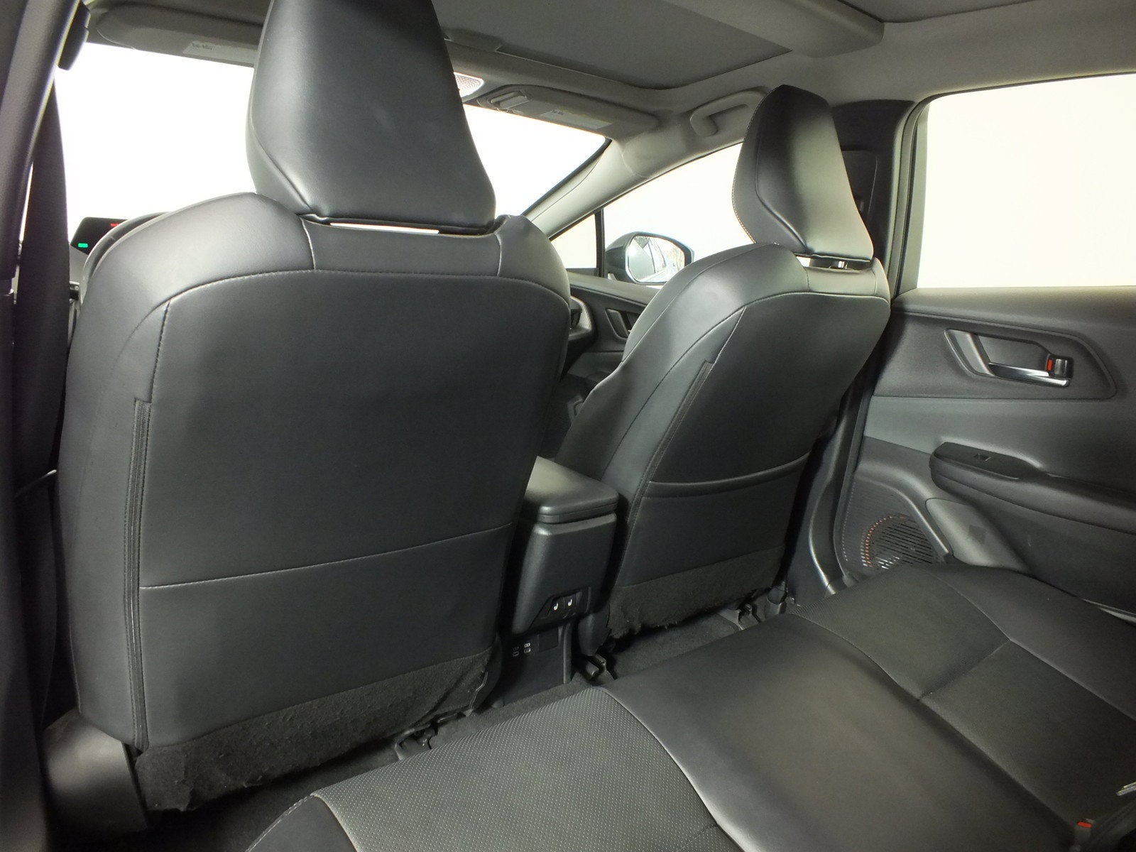 2023 Toyota Prius Limited *CLEAN CARFAX!*